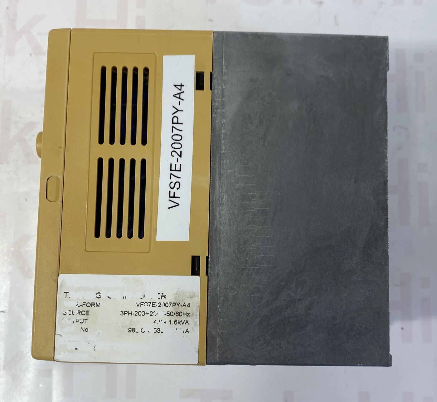 TOSHIBA VFS7E-2007PY-A4 INVERTER VFS7E2007PYA4 OVERNIGHT SHIPPING