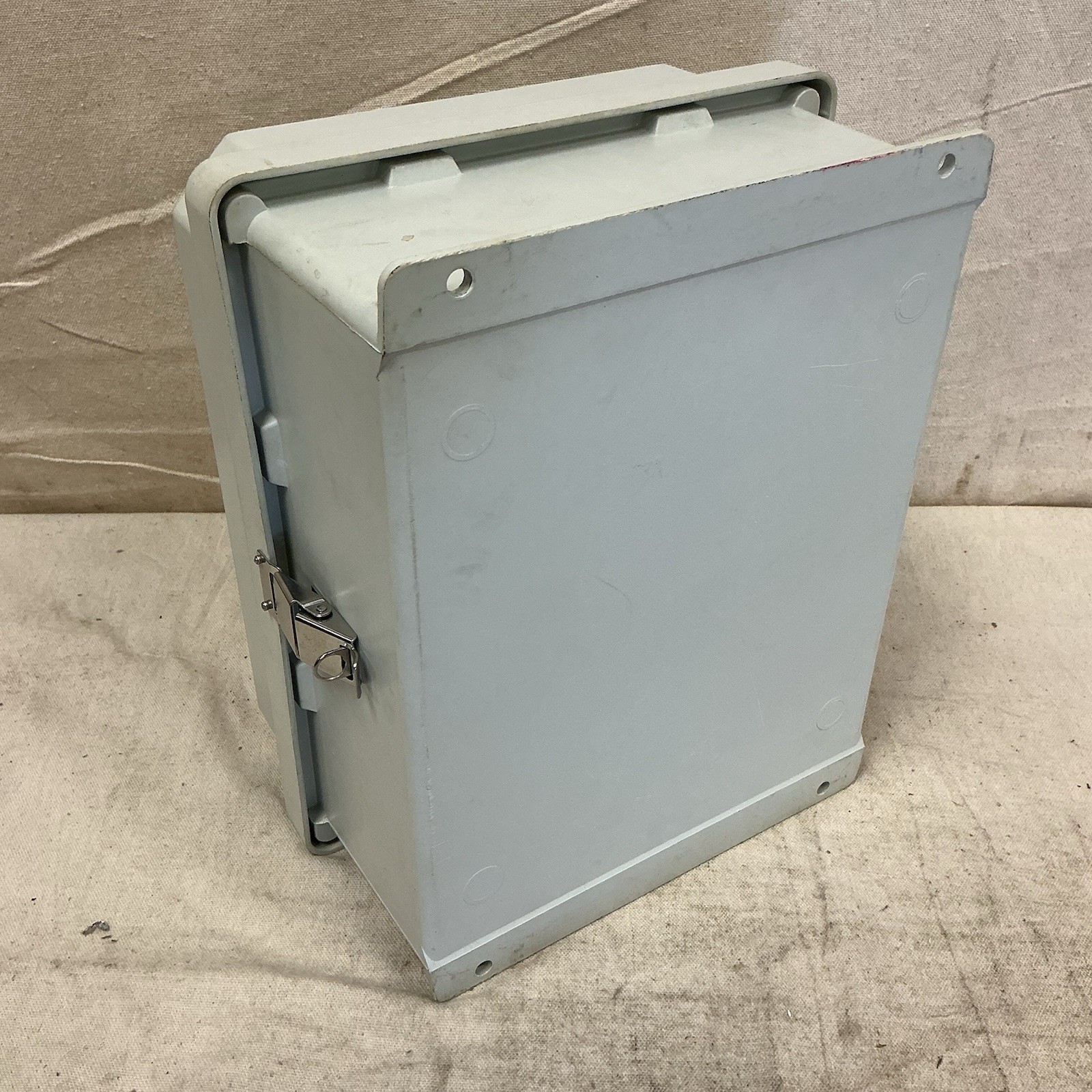 HOFFMAN VS-CE0812SSPT IEC Combo Str 9-13A 120V Coil 4X Enc