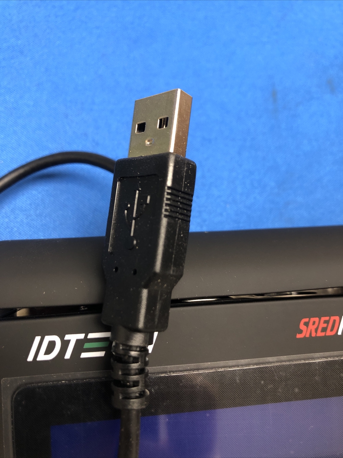 2X ID Tech SecureKey Keyboard IDSK-534833BE-V1 PART 15 CLASS B / New