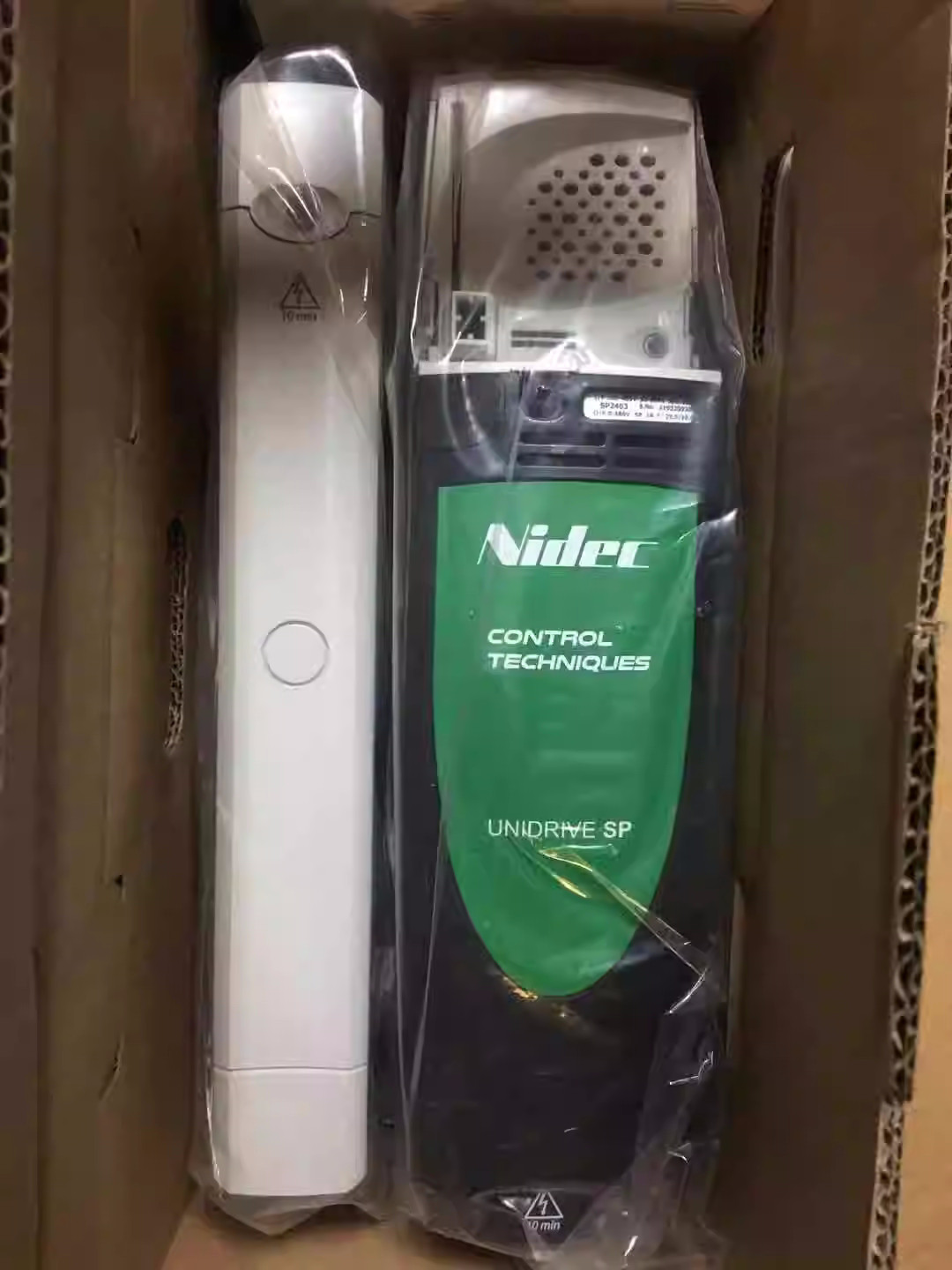 ​EMERSON SP2402 Unidrive SP AC Drive 0.18kW 400V AC New