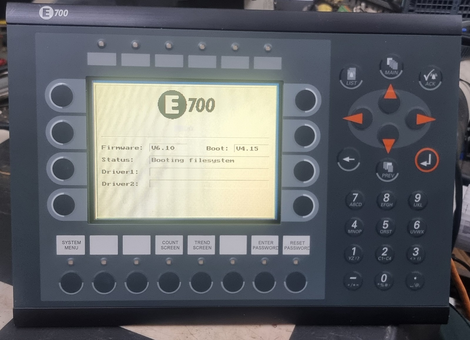 BEIJER ELECTRONICS E700 TYPE 04420 HMI DISPLAY