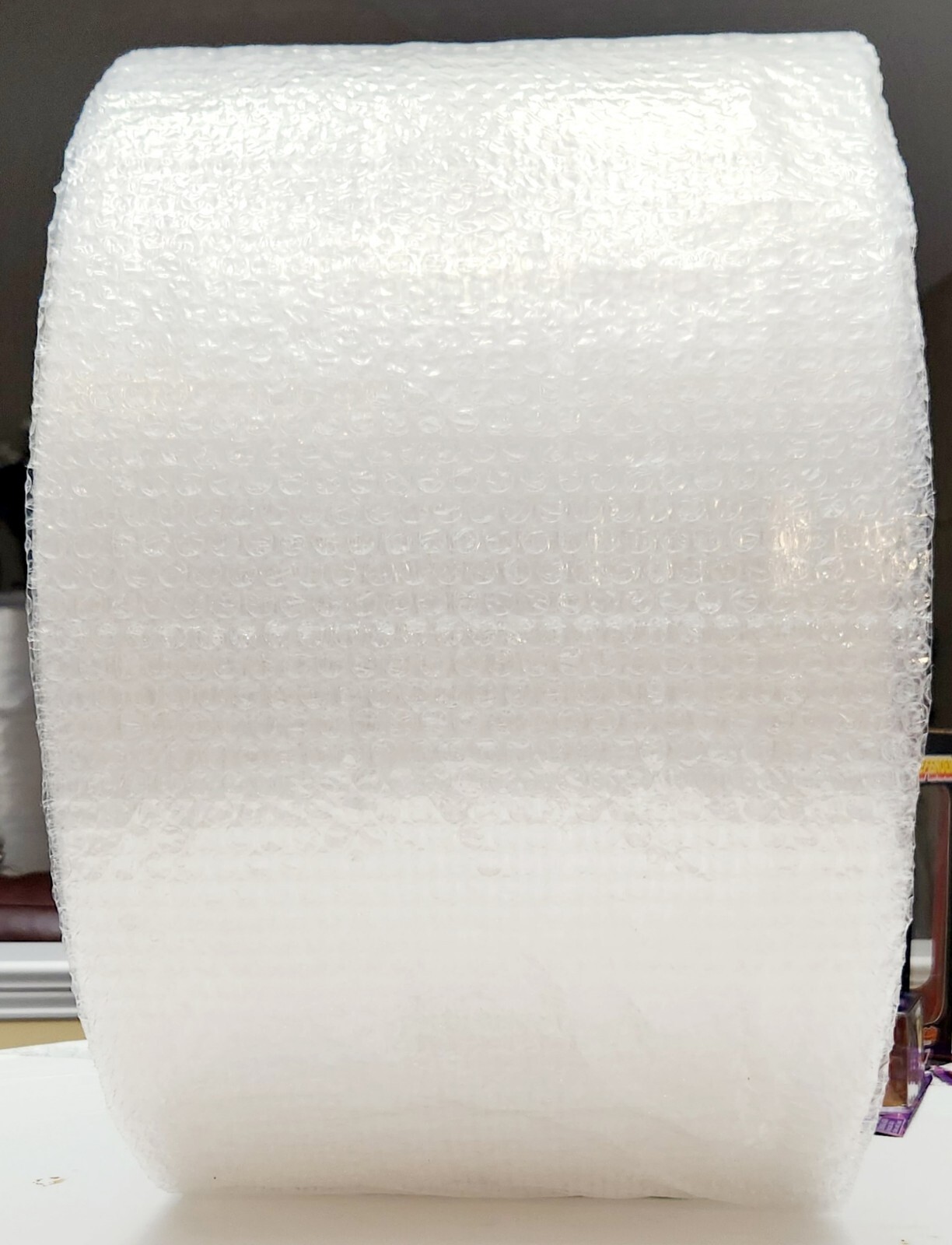Bubble Cushion 3/16″ Small, Perforated Every 12 Inches, 12″x 250 Ft, Clear, New