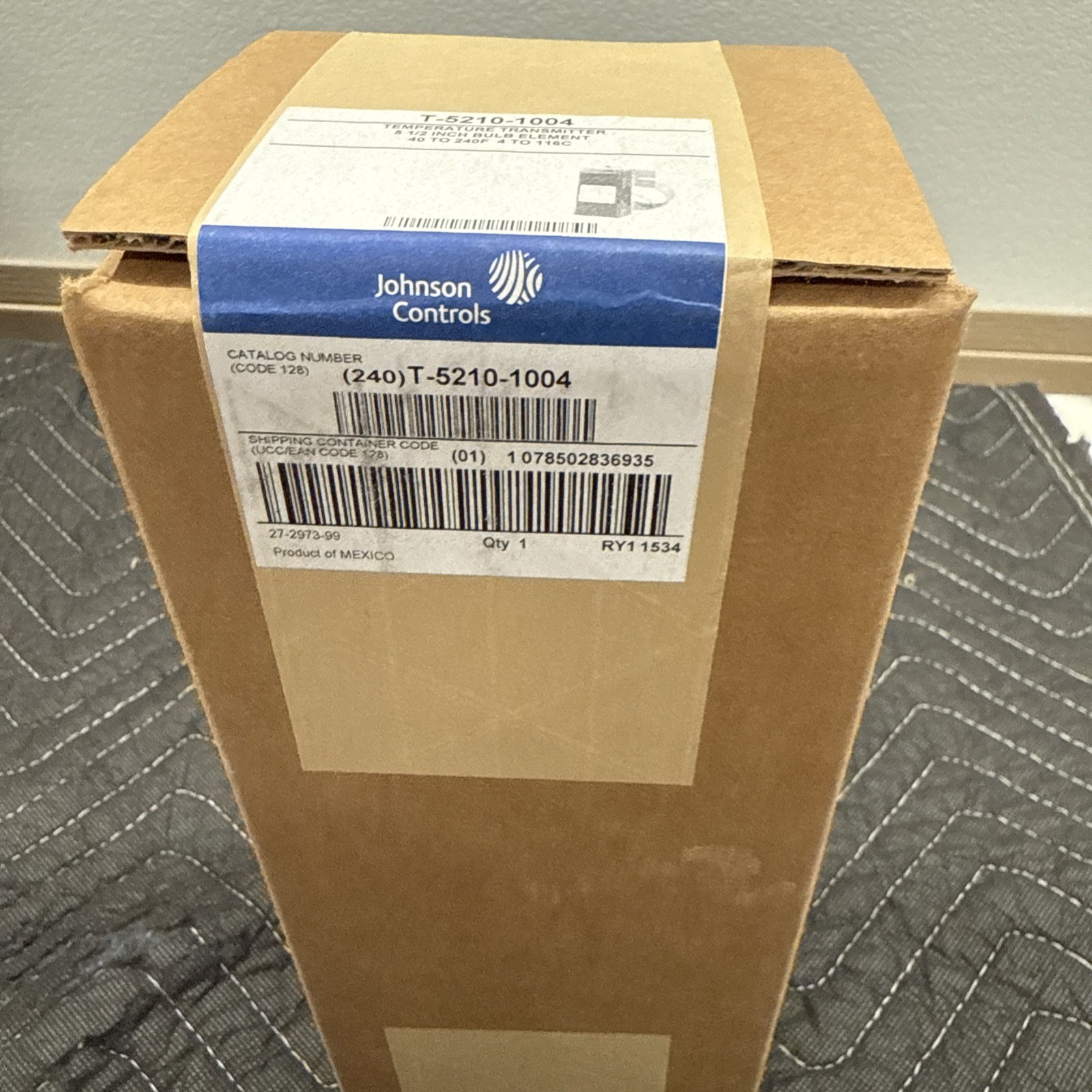 BRANDNEW JOHNSON CONTROLS T-5210-1004 Bulb TEMPERATURE TRANSMITTER 40-240F