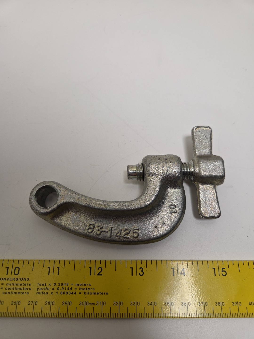 Binks 83-1425 C-Clamp With 83-1426 Screw