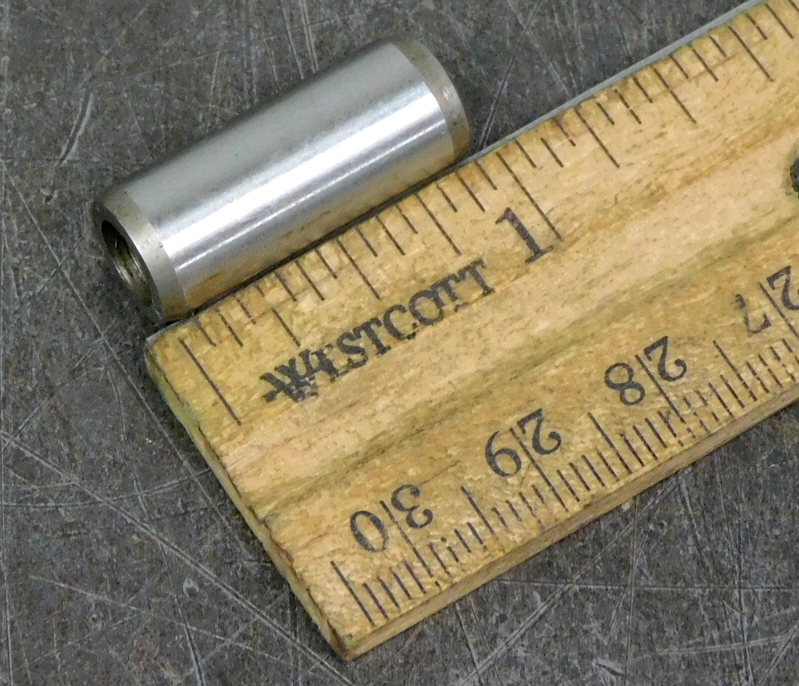 Fastenal – 42-449-7580 M10 x 25mm Pull Dowel Pin Large Lot ( 3.4 lbs )