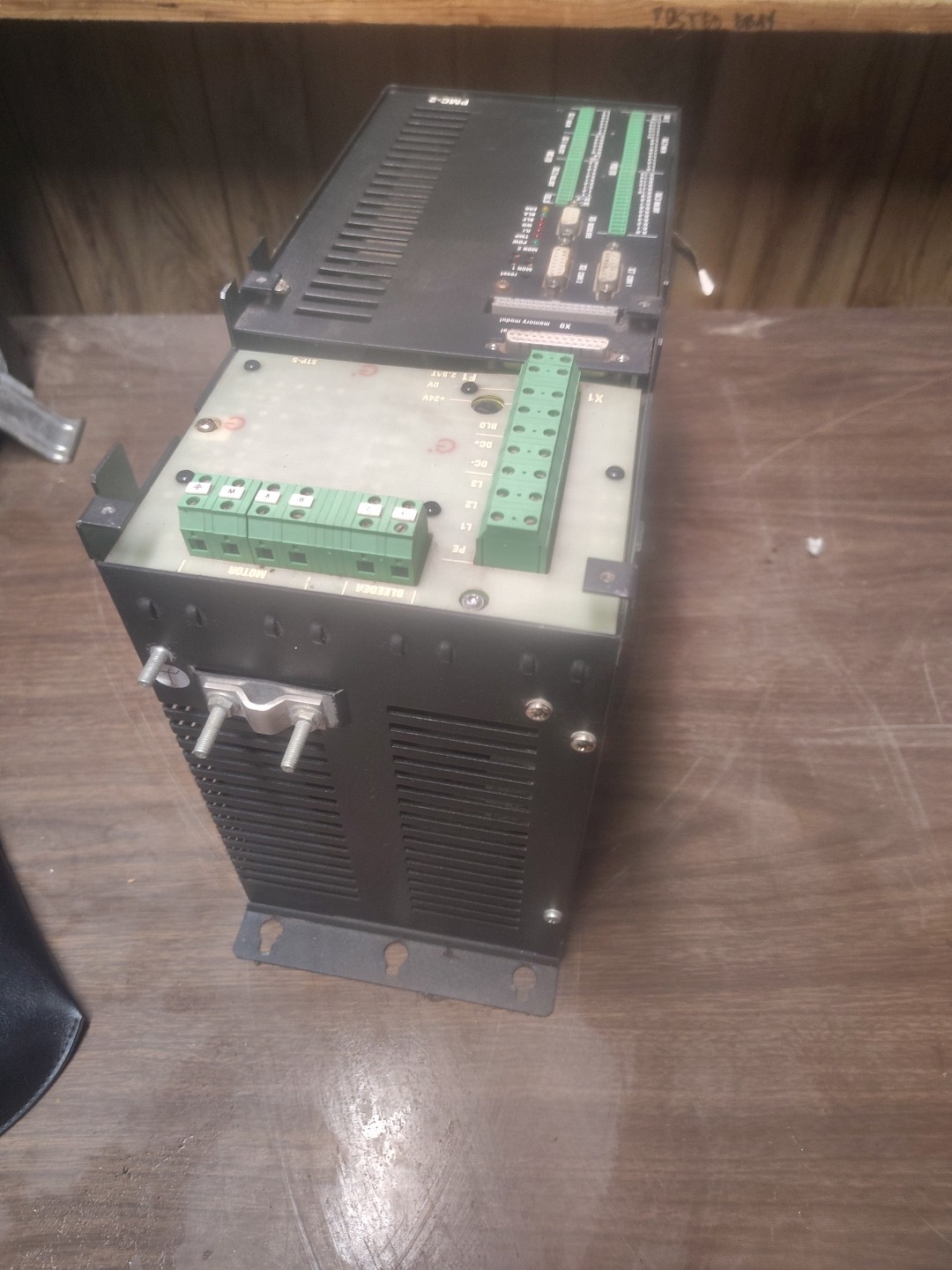 SCHNEIDER ELECTRIC PMC-2/11/25/001/00/00/01/00/0K / PMC21125001100001000K (USED)