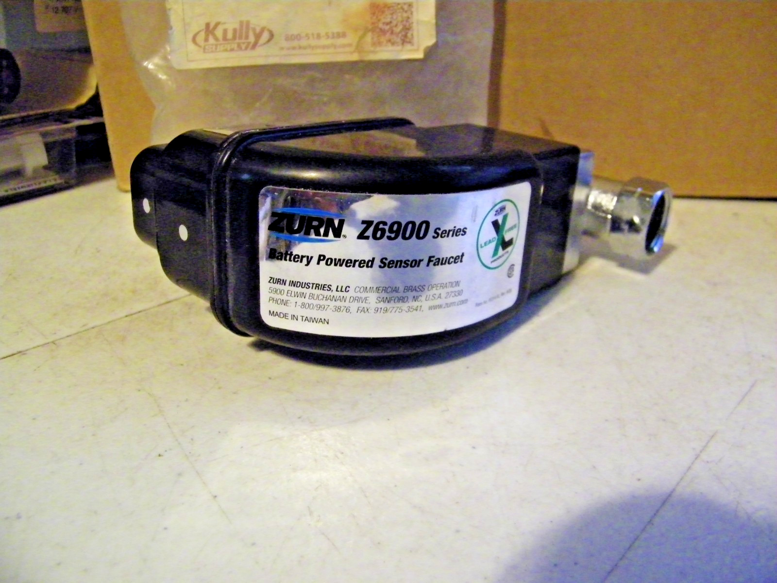 Zurn Z6900 Series Controller Solenoid Battery Pack (Faucet Not Included)