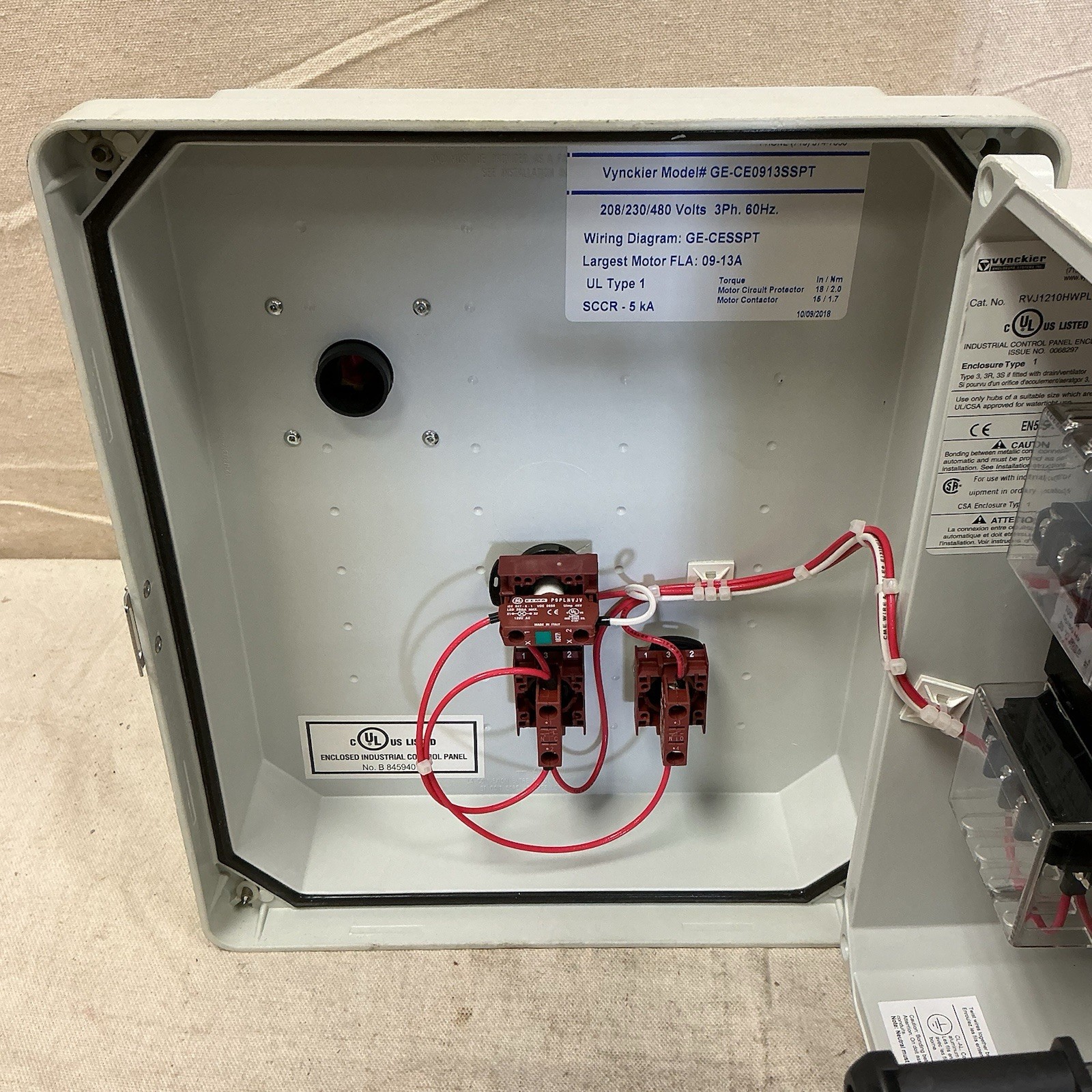 HOFFMAN VS-CE0812SSPT IEC Combo Str 9-13A 120V Coil 4X Enc