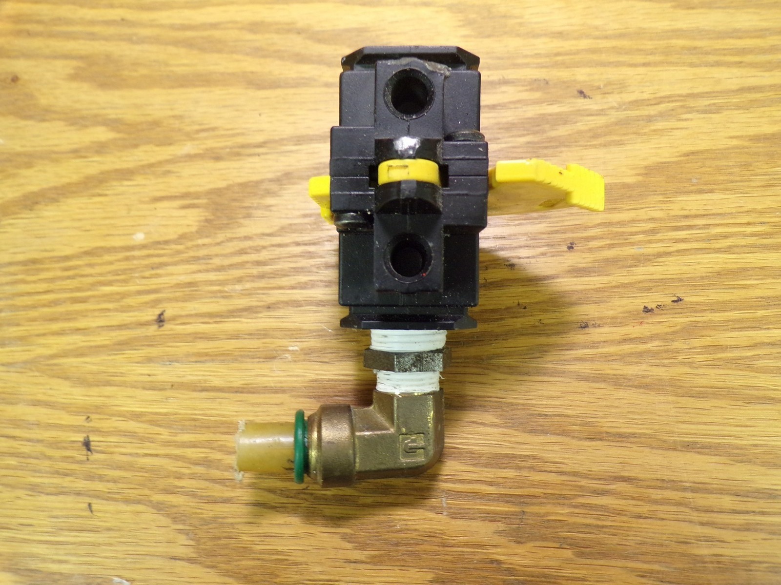 Norgren 774E-4AA-P1N Shut Off Valve *FREE SHIPPING*