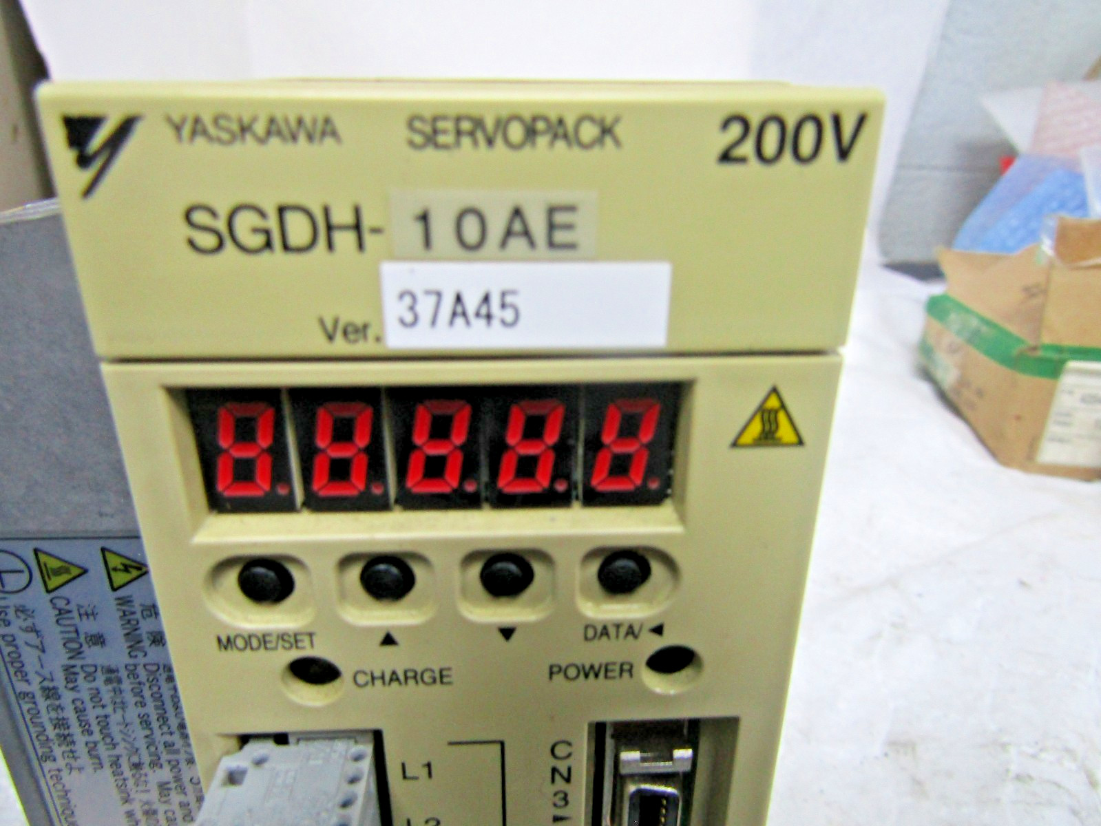 ✌️YASKAWA SGDH-10AE SERVOPACK DRIVE