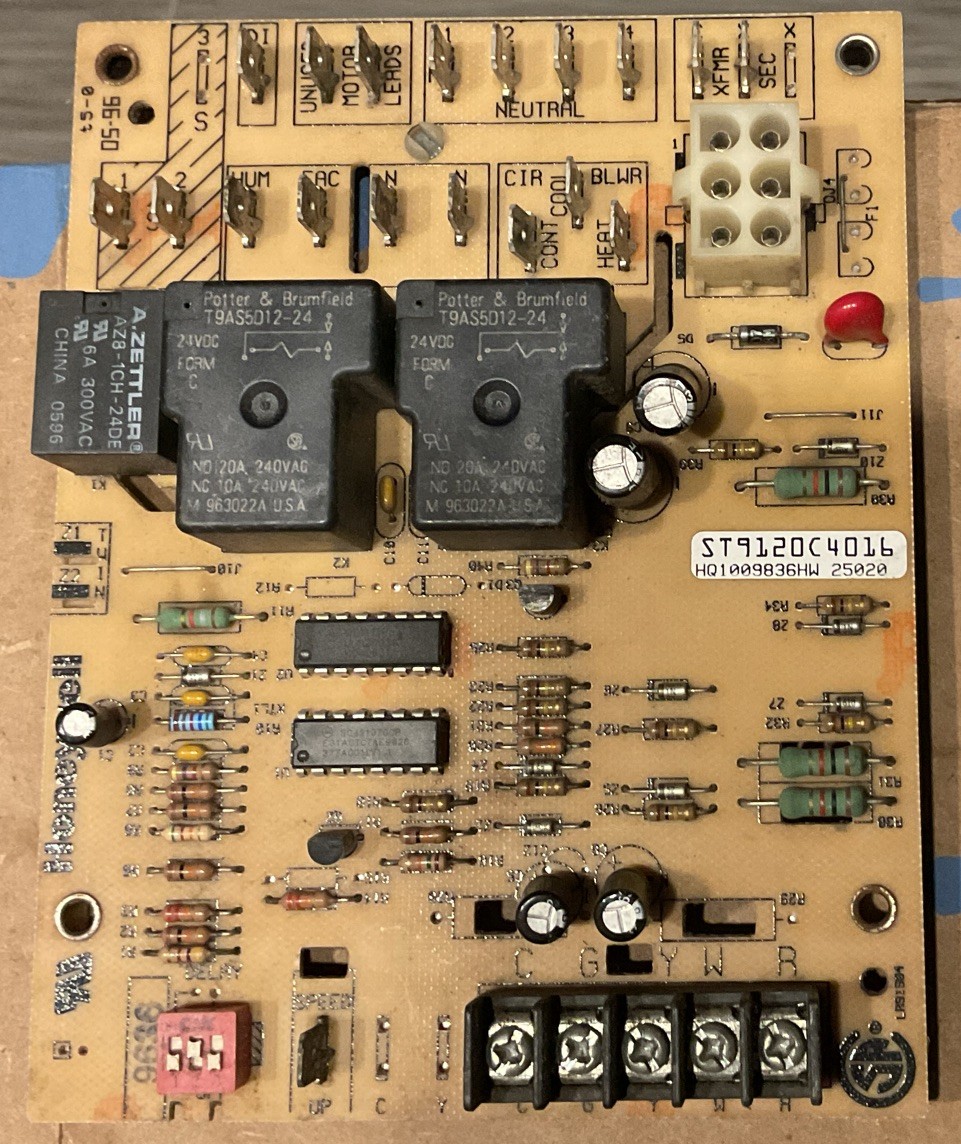 HQ1009836HW ST9120C4016 Furnace Control Board ST9120C 4016