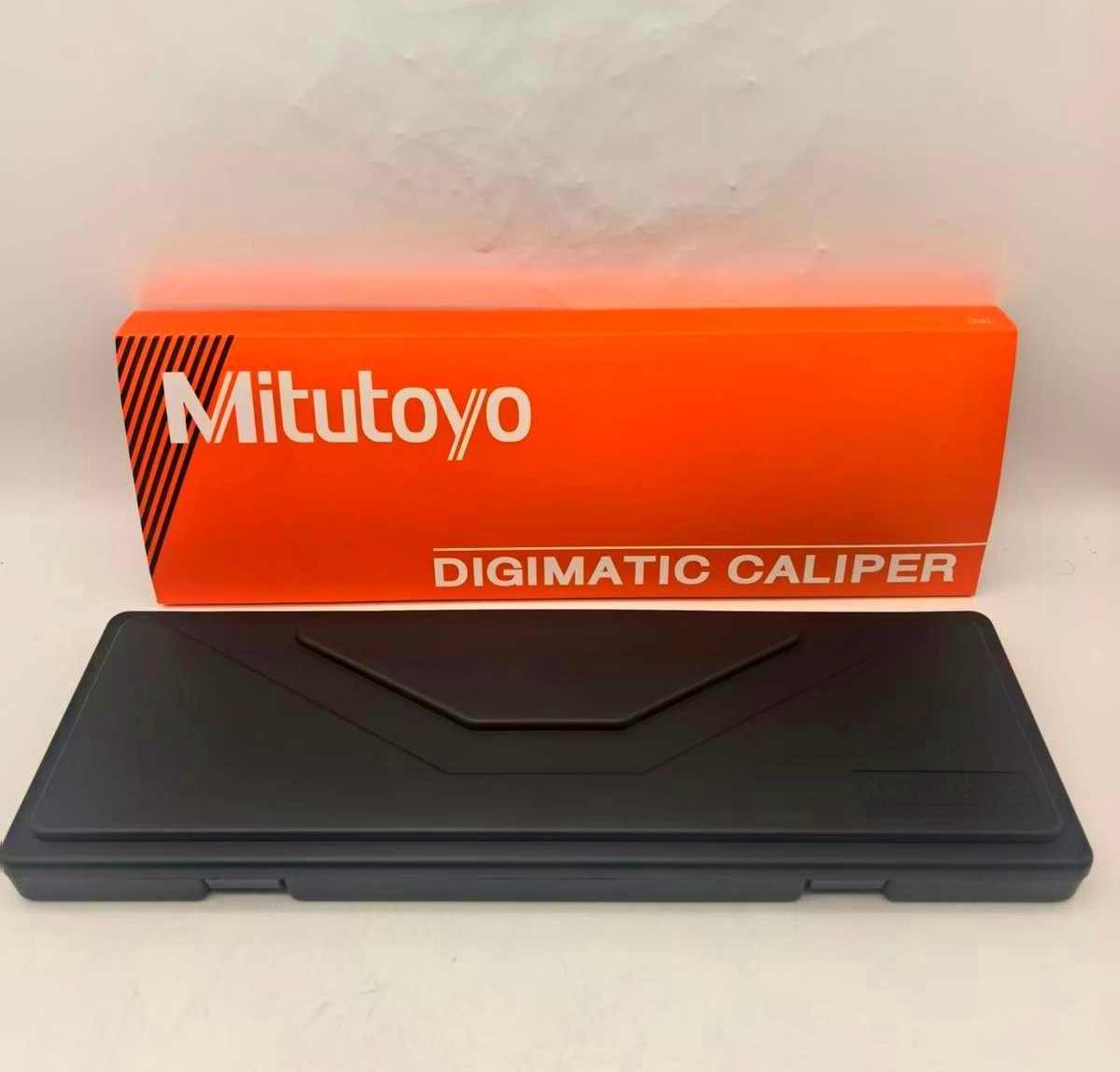 500-193-30 Mitutoyo Japan 300mm/12″ Absolute Digital Digimatic Vernier Caliper