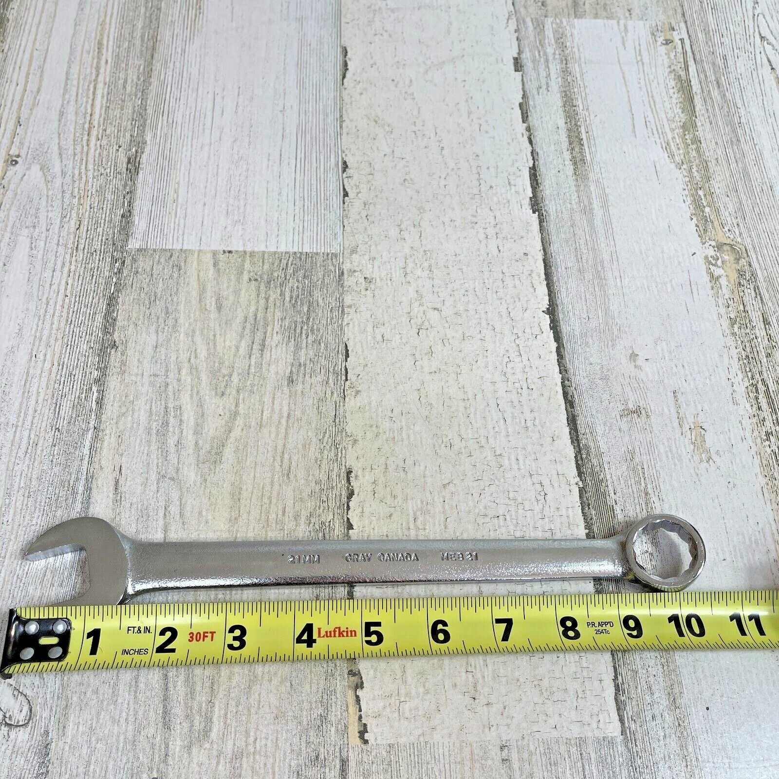 Gray Canada 21MM Combination Open and 12 Pt Box End Wrench MEB21