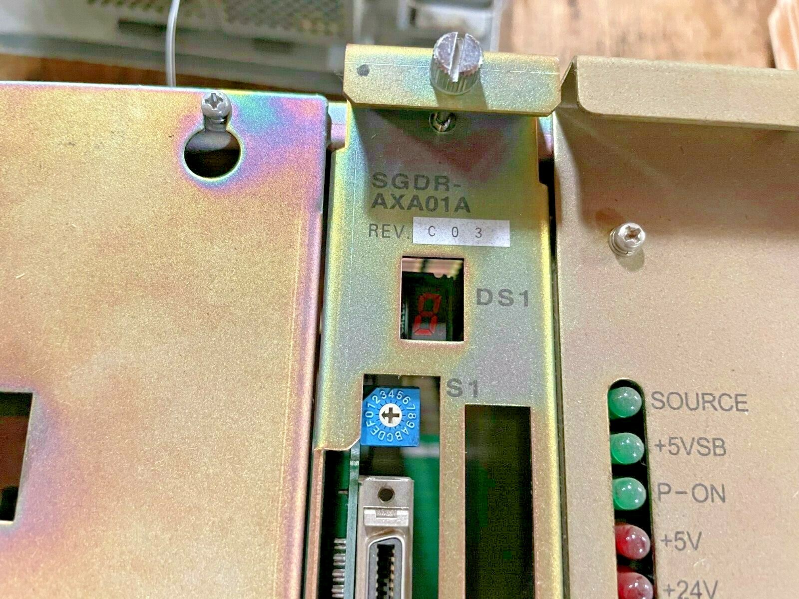 Yaskawa JZNC-NRK01-1 Rack with CPS-420F SGDR-AXA01A JZNC-NIF01B-1 Modules