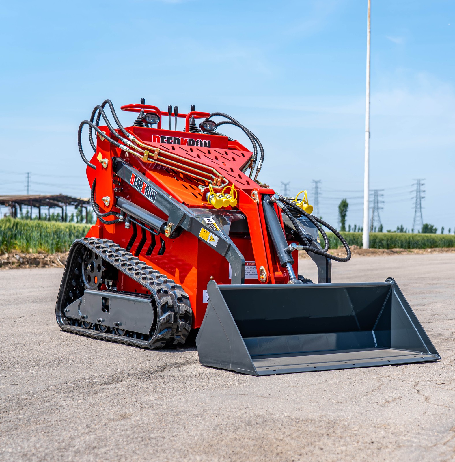 3527Lbs Mini Skid steer Loaders EPA 25 HP Kubota Engine Free Shipping USA Stock