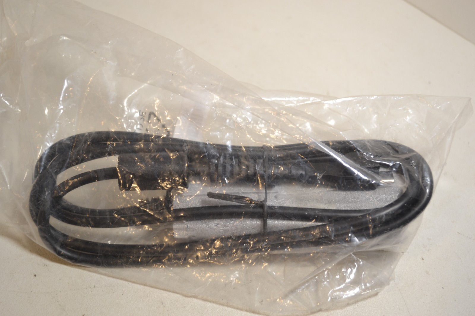 Verifone M400 M440 Ice Cube USB Ethernet Cable 1.5M MSC445-011-00-A