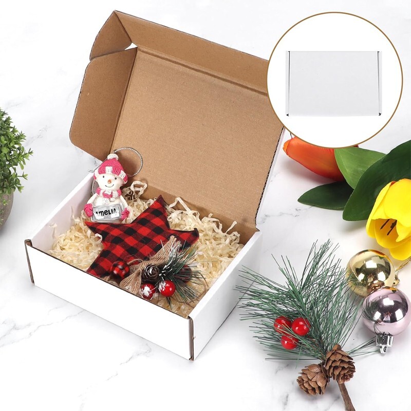 Multi-size corrugated cardboard boxes are used for packaging, moving and storage