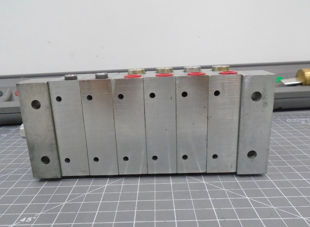 Lubriquip Trabon Hydraulic Valve Manifold MSP-10T (4) Bypass Valves (2)