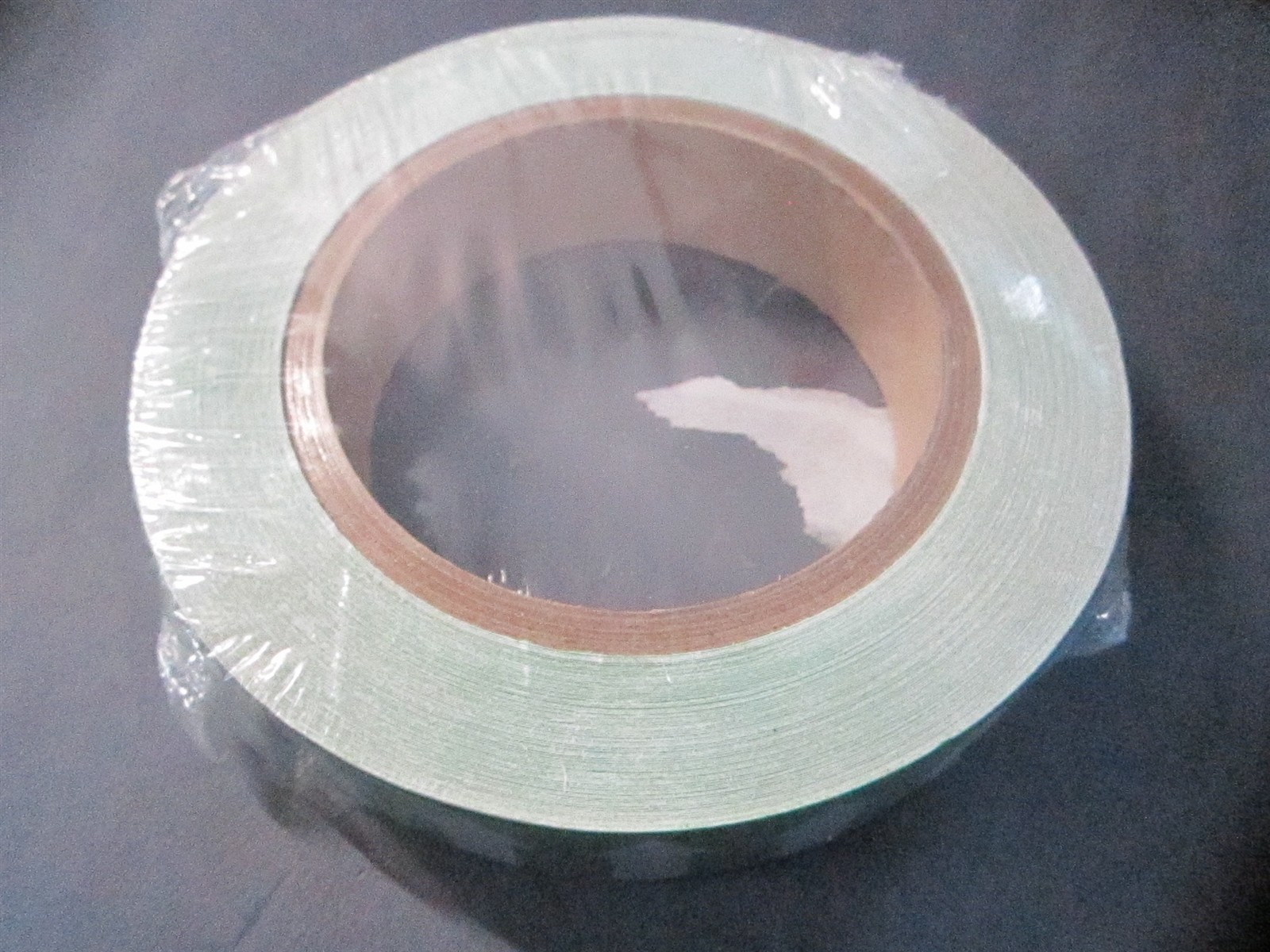 Brady (91425) 1″ x 90′ OAL Green/Black Adhesive Arrow Pipe Marking Tape