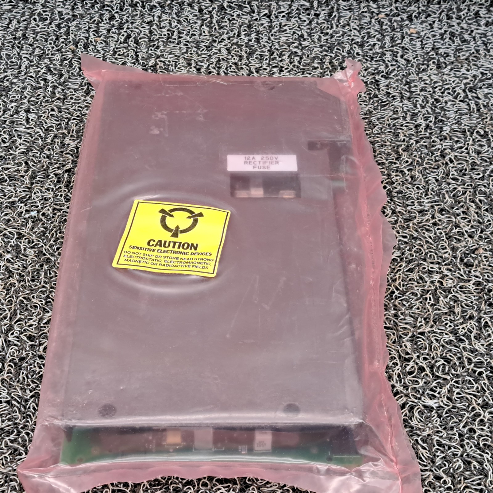 Allen-Bradley 1771-OAD/C Rockwell Automation Isolated AC Output Module.