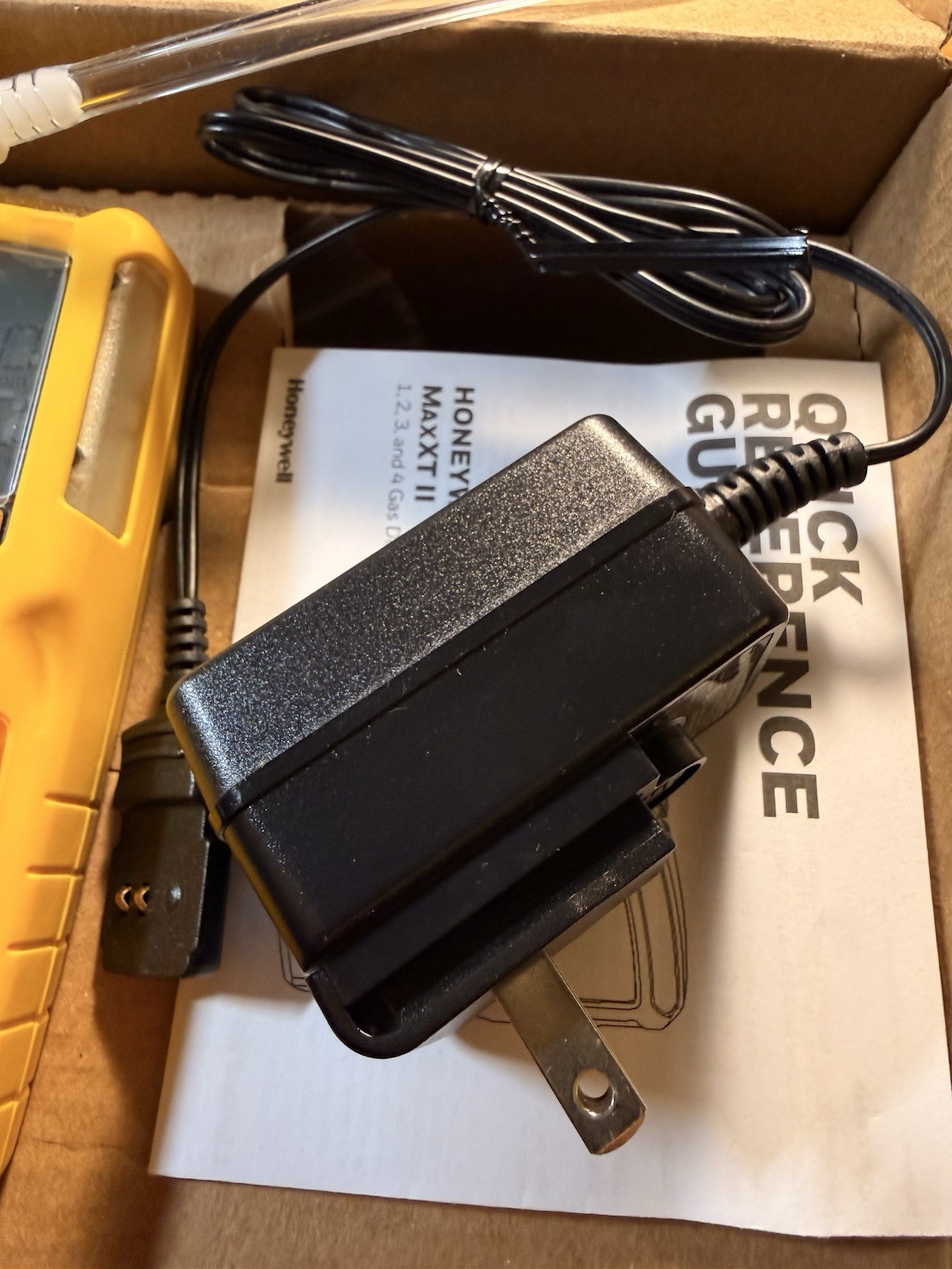 Honeywell BW Gas Alert Max XT II – CH₄ O₂ CO H₂S Detector – Calibrated