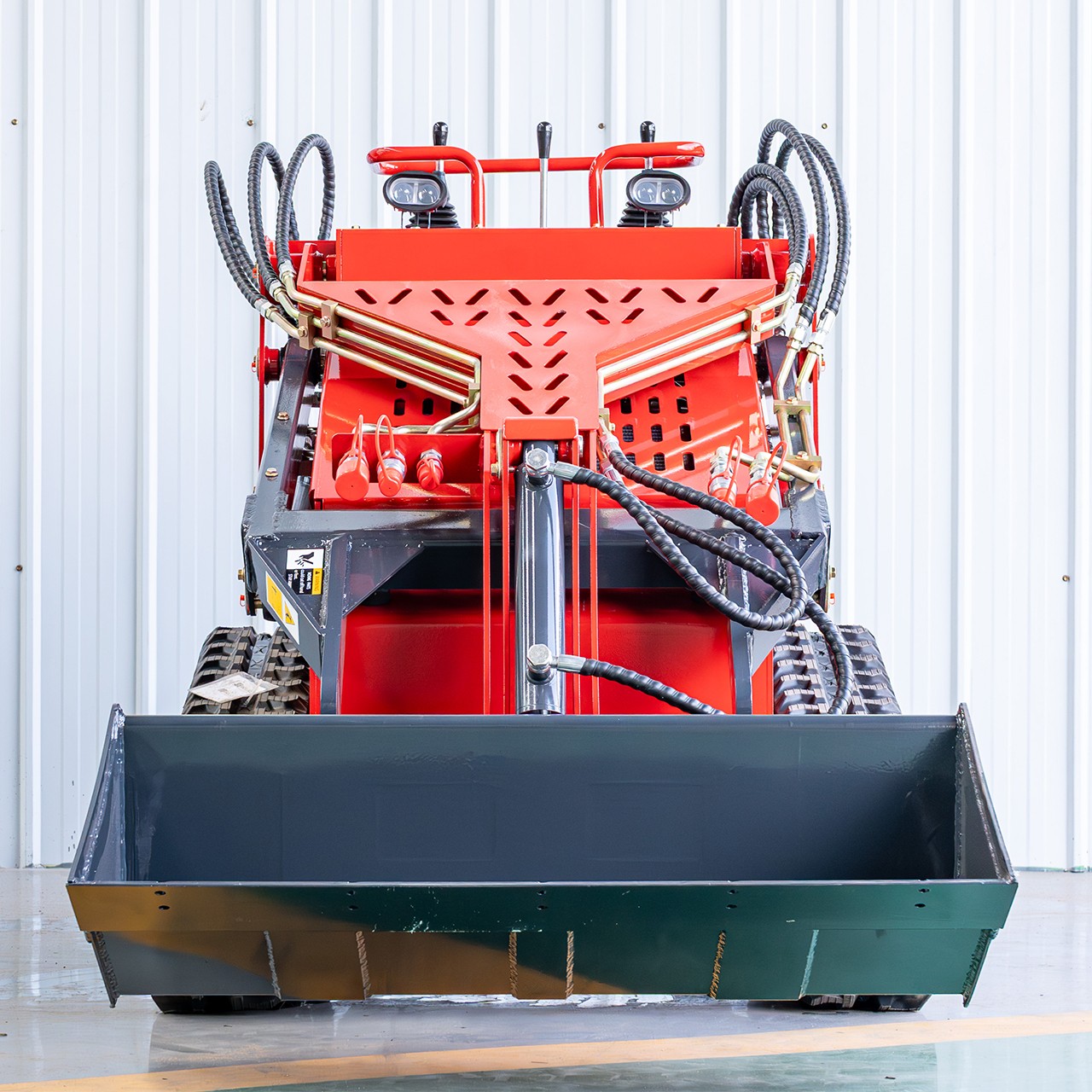 3300 lbs 1.5Ton Crawler EPA Mini Skid Steer 23HP 739cc 3-Pumps Loader 2025 USA