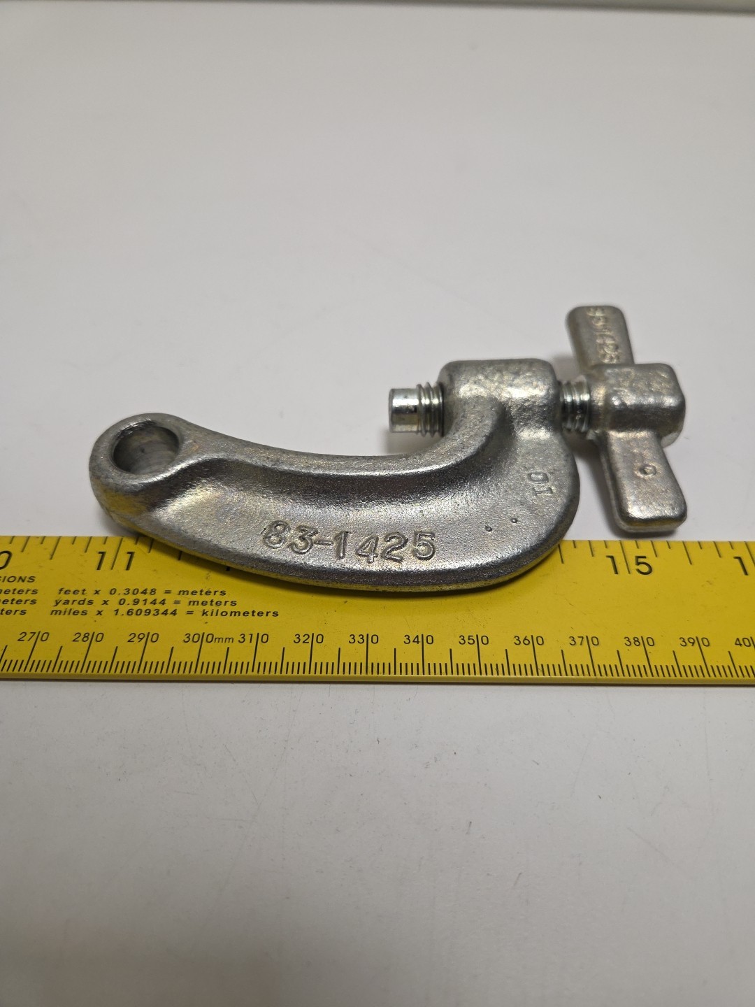 Binks 83-1425 C-Clamp With 83-1426 Screw