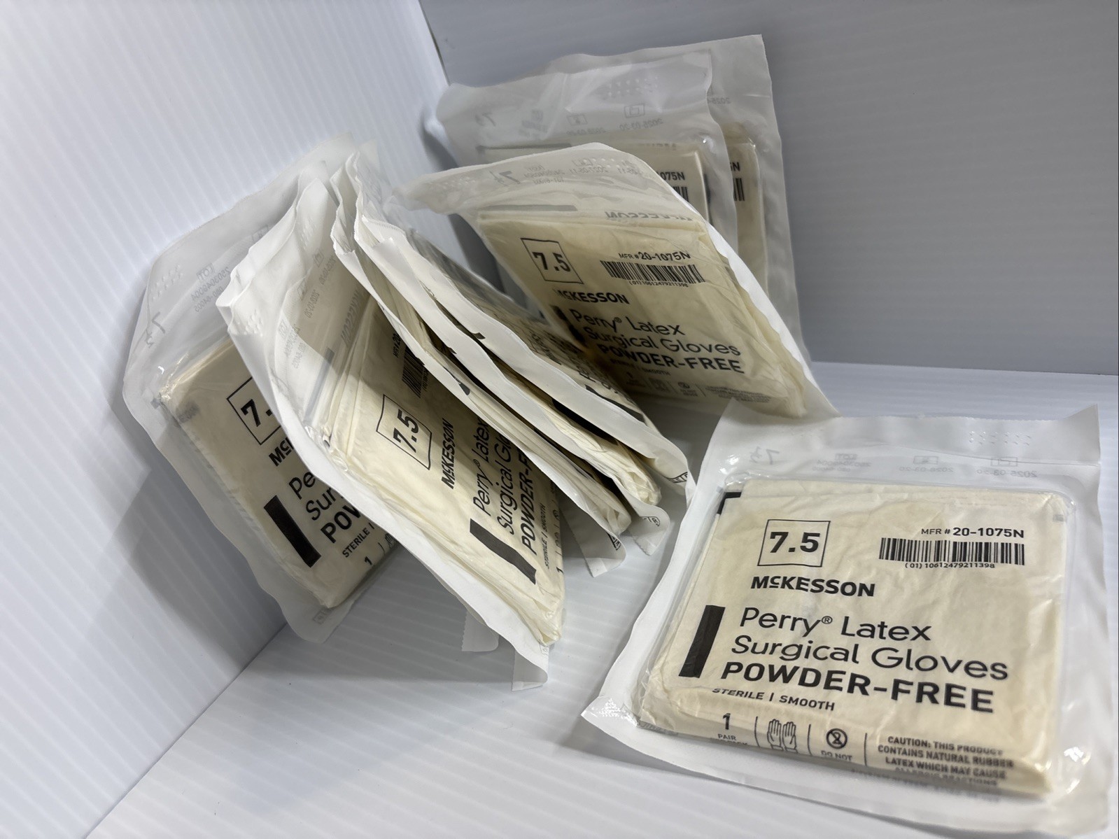 10 Packs/mckesson Size 7.5 perry latex Surgical gloves powder free 20-1075N