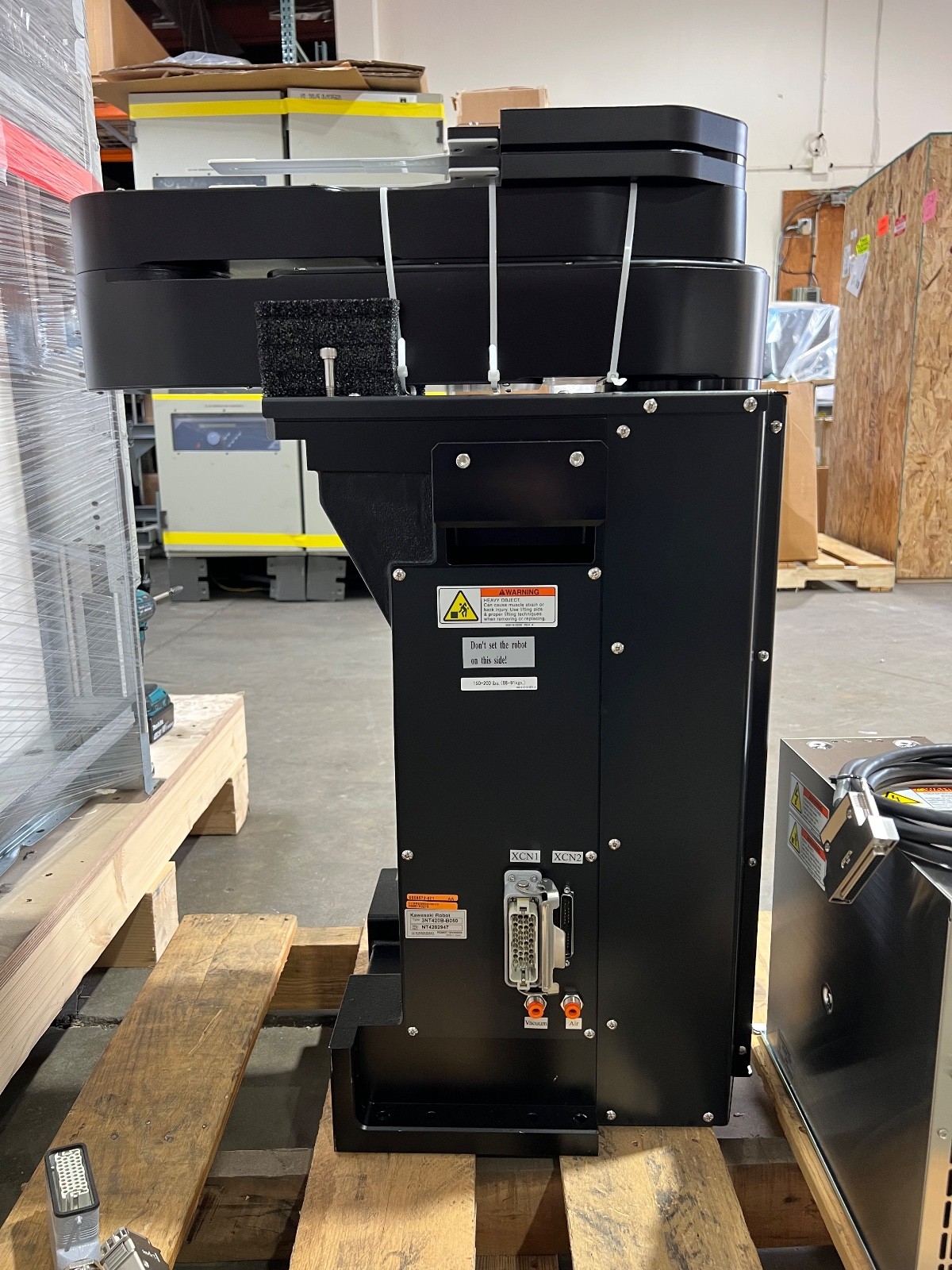 Kawasaki 3NT420B-B050 Wafer Handling Robot with 30D60F-A331 Controller & Cables