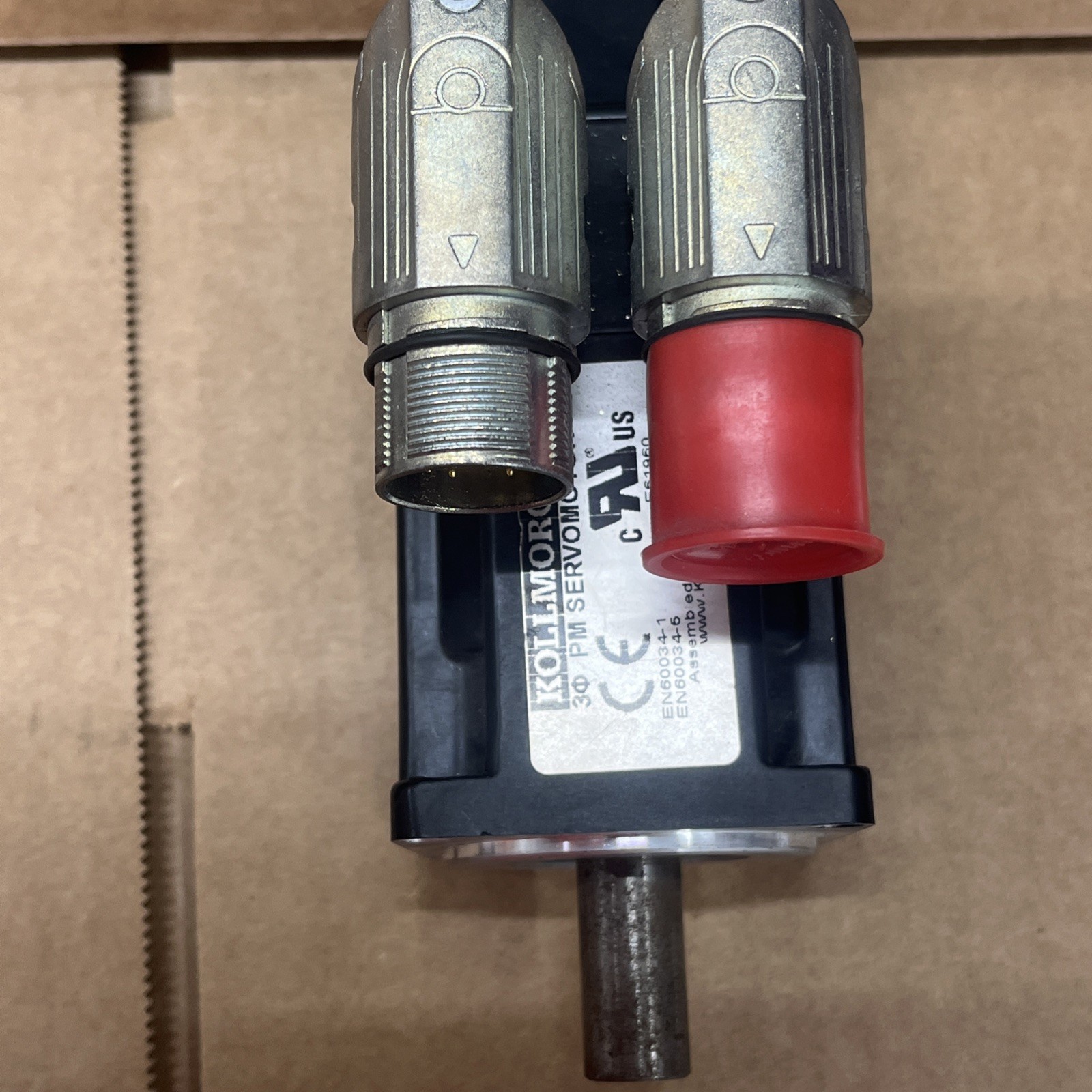 KOLLMORGEN AKM21C-CKB2AA-00 / AKM21CCKB2AA00 brand new no box
