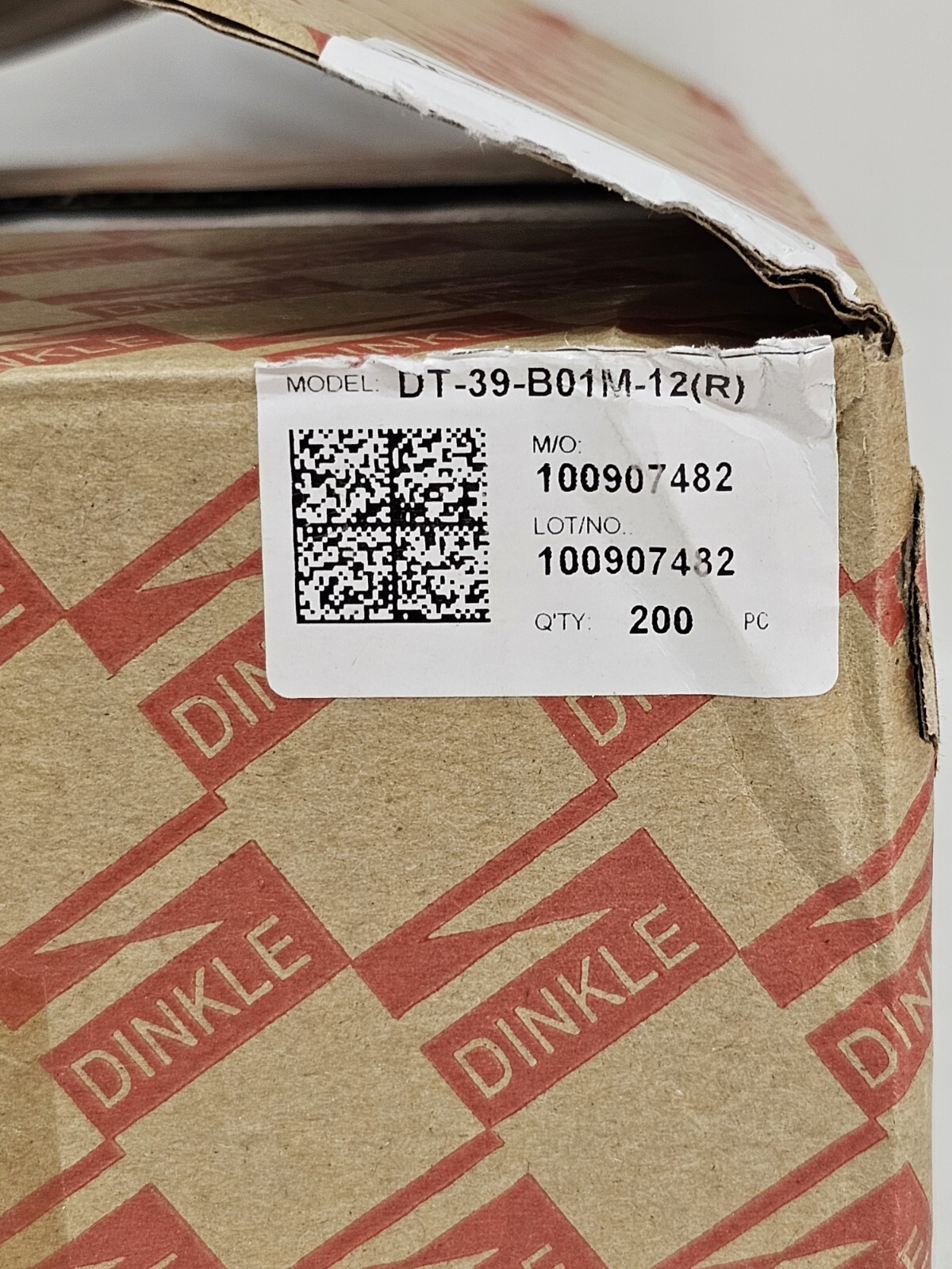 *1 Box of 200* Dinkle DT-39-B01M-12(R) 12 Pole Terminal Block