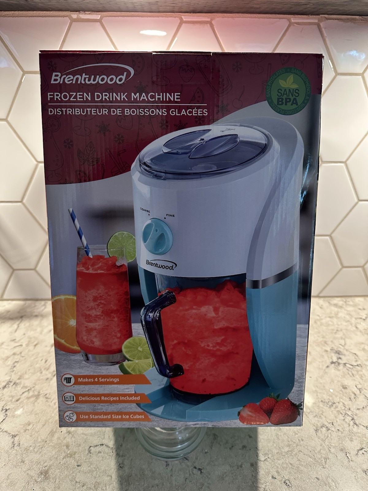 Brentwood TS-1425BL Frozen Drink Machine 45 Watt Baby Blue Frozen Margarita NEW!