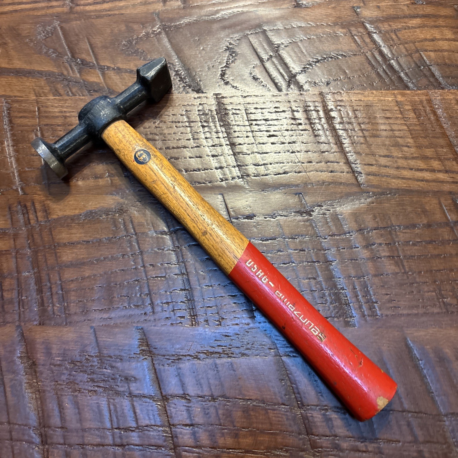 USAG 413B Mechanic’s Hammer with round flat head and horizontal chisel peen