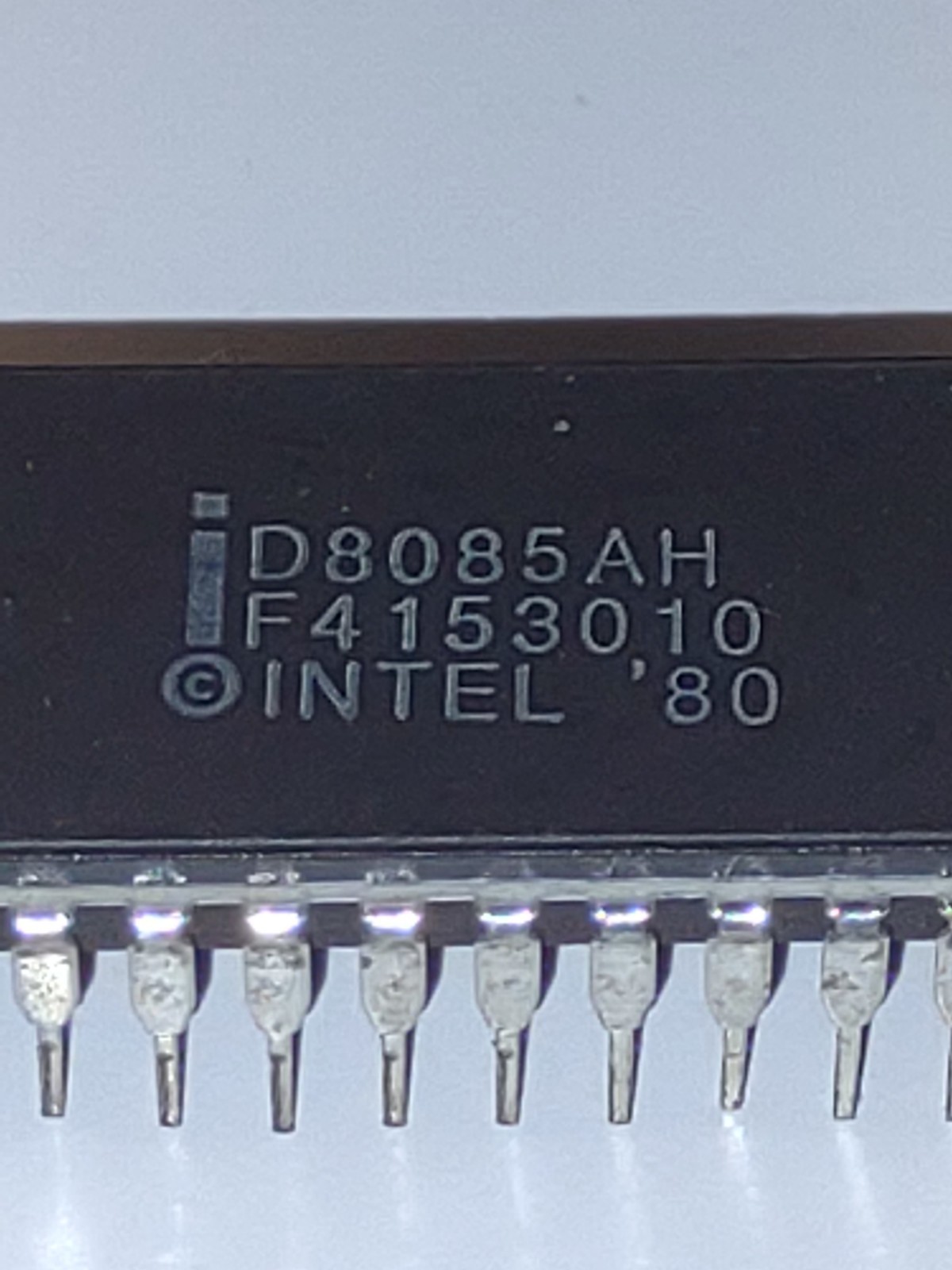 intel D8085AH CPU Microprocessor IC Chip NOS Ceramic vintage Malaysia 8346
