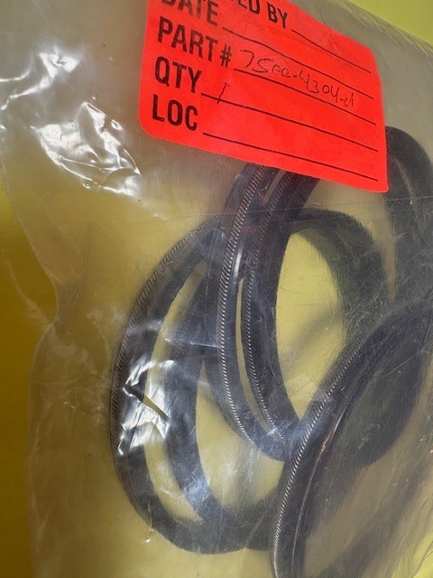 Lot of 5 , Asyst 7500-4304-01 ; Seal with Spring ; NEW Surplus