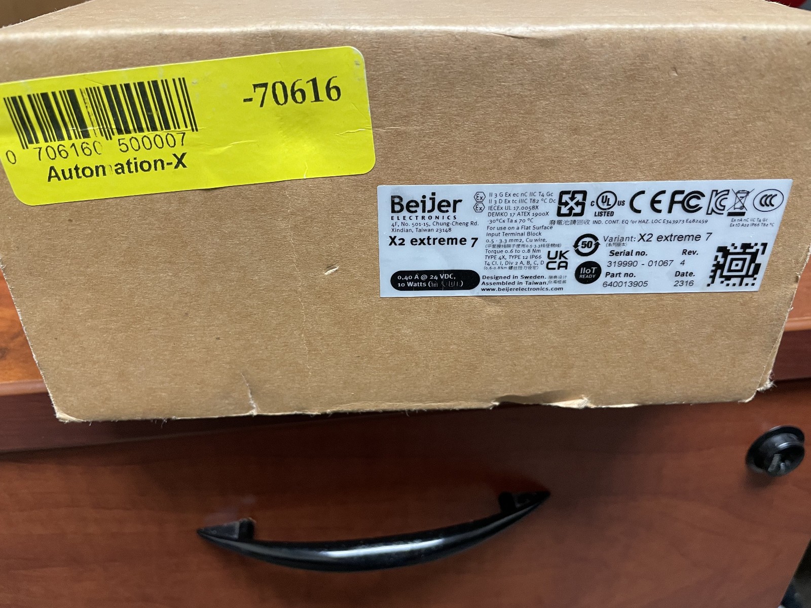 Beijer x2 Extreme 7″ HMI Screen Touch Operator Panel – NEW, OPEN BOX