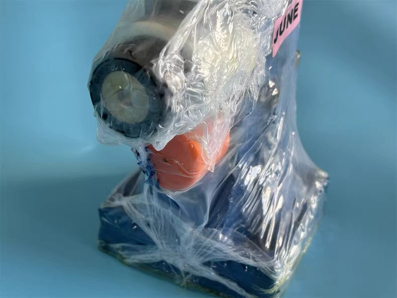 New Rexroth R900912860 DBW20B2-5X/200-6EG24N9K4 valve DHL Shipping