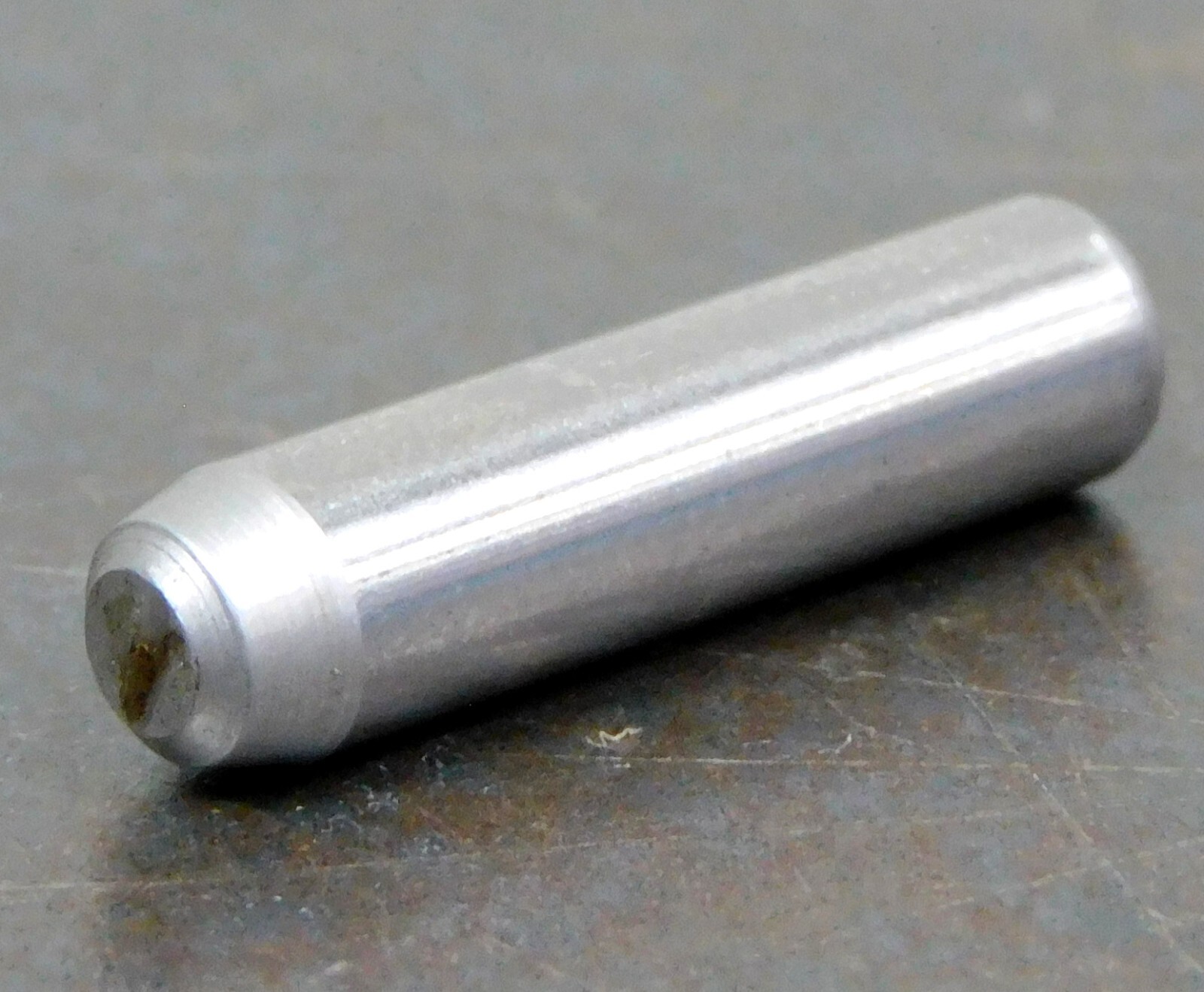 Fastenal – 42-449-7518 M6 x 24mm Pull Dowel Pin Large Lot ( 3.4 lbs )