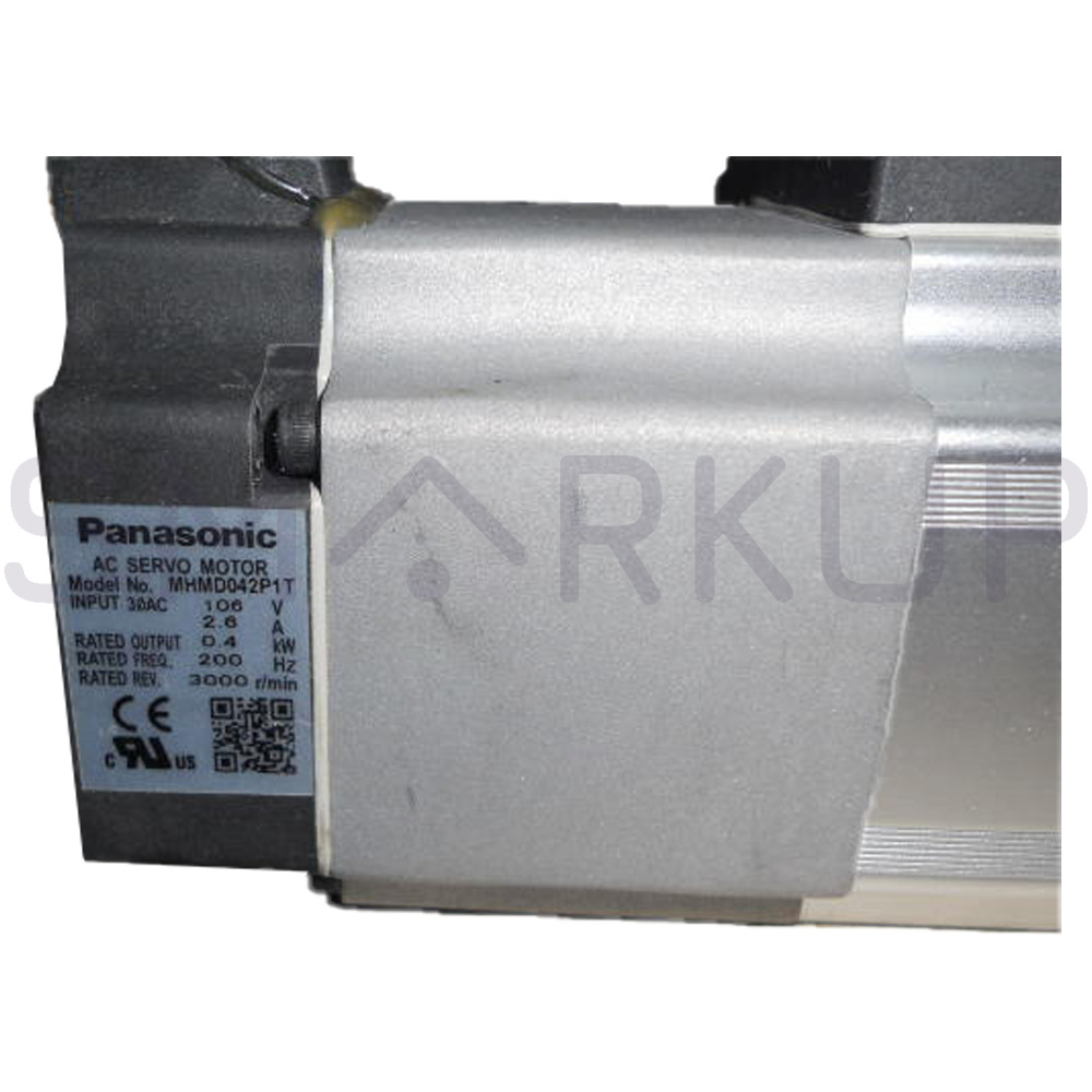 New In Box PANASONIC MHMD042P1T AC Servo Motor