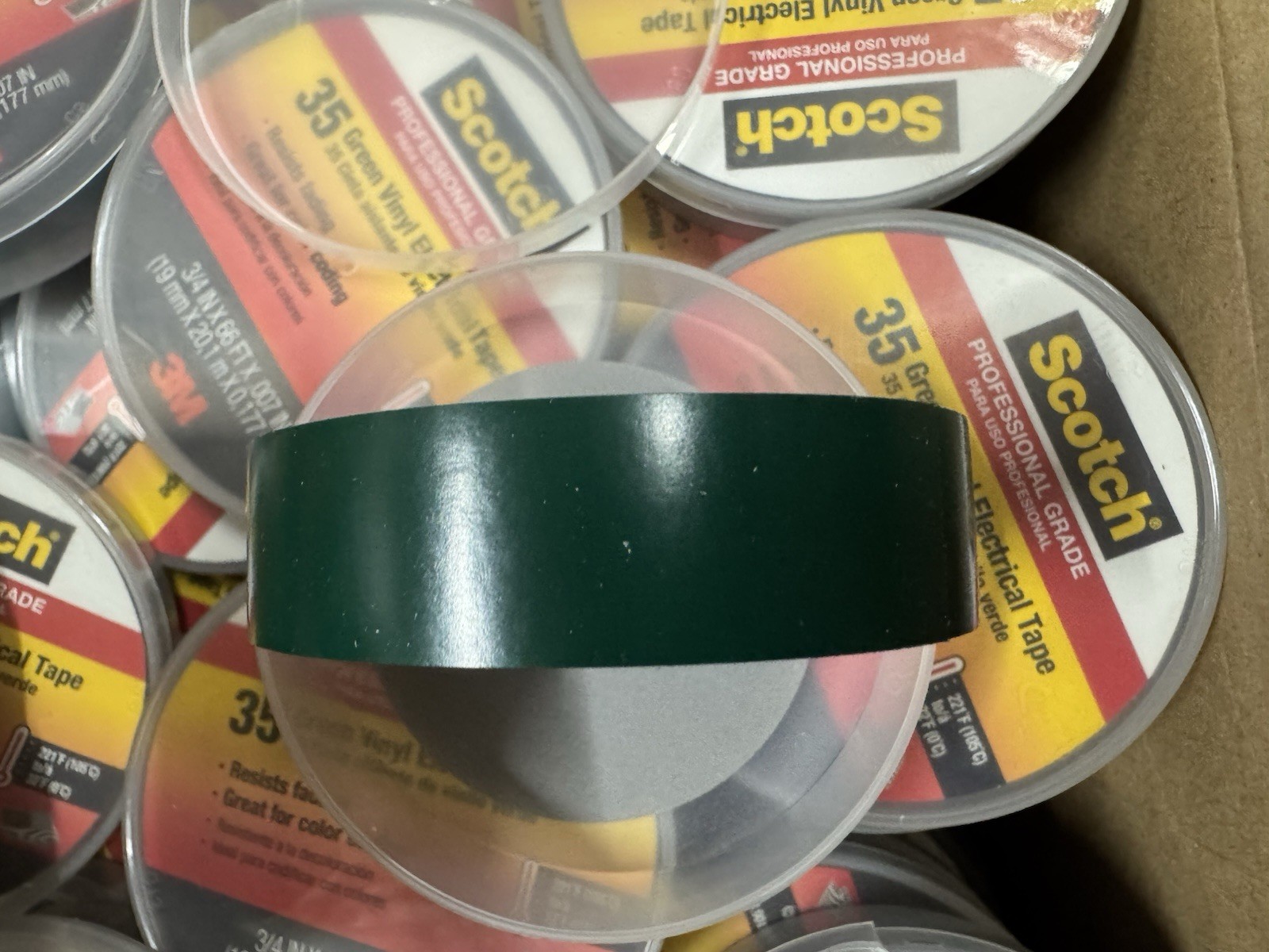 (50 Rolls) 3M 35 Pro Grade Scotch Vinyl Electrical Tape, 3/4 in x 66 ft, Green