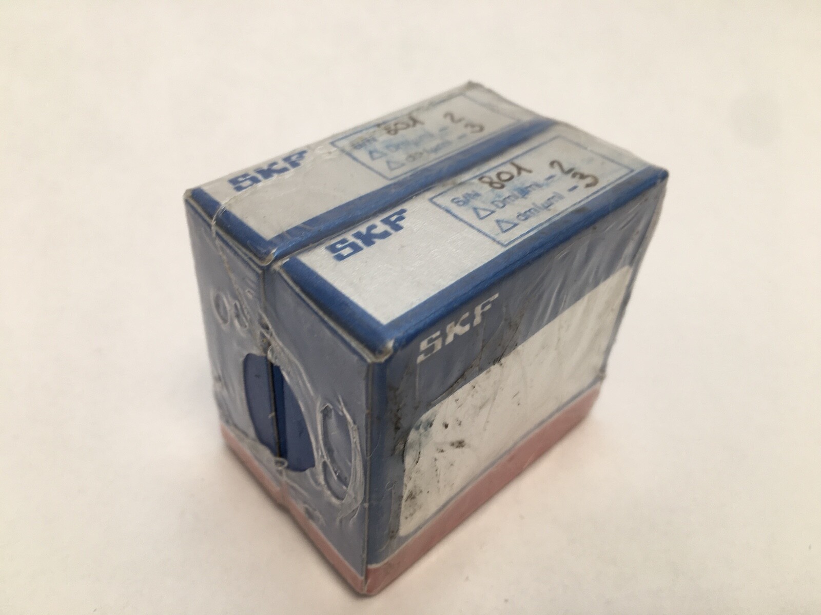 SKF 7004-CD/P4ADGA Angular Bearing 20x42x12mm 7004-CD-P4A-DGA Italy 2 pcs