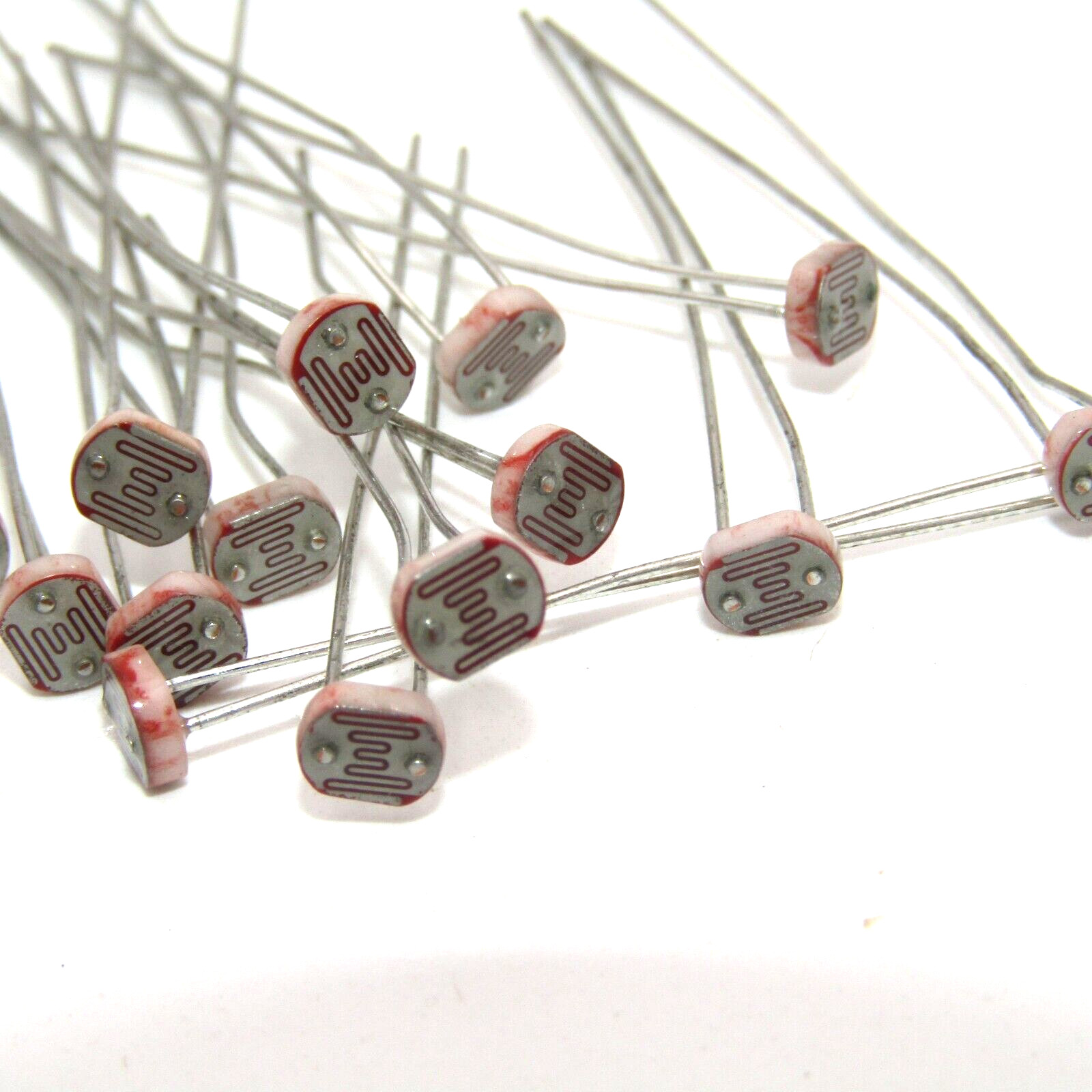 ( 10 PCS ) Photoresistor CdS Cells 550nm 18 ~ 42k Ohms @ 10 lux Arduino NOS