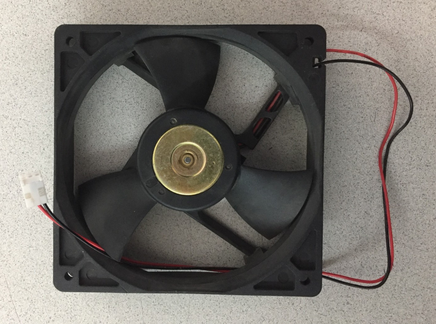 Delta EFB1212VH DC12V 0.6A 2-Wire Fan