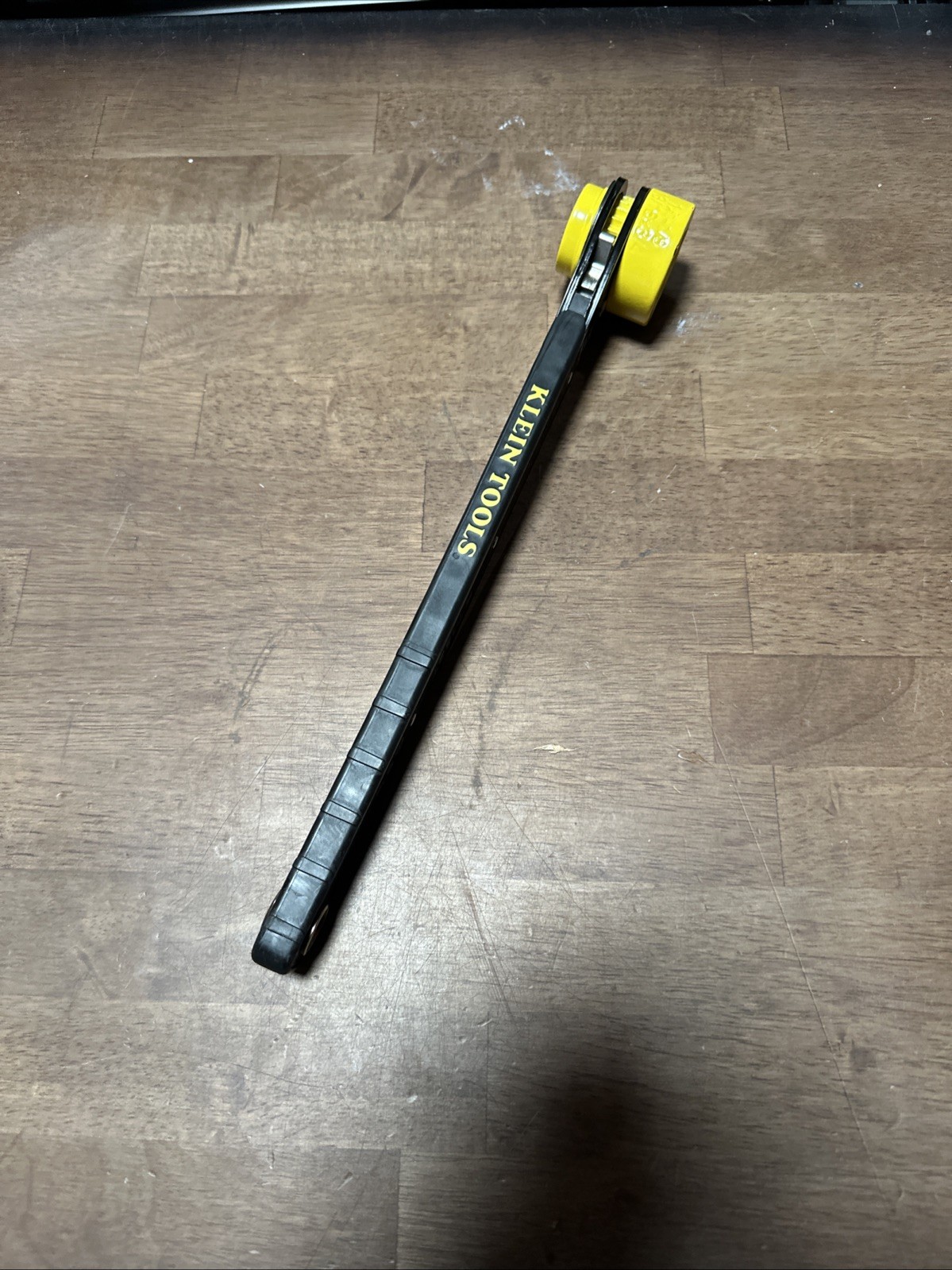 Klein Tools 4-in-1 Lineman’s Slim Ratcheting Wrench KT152T