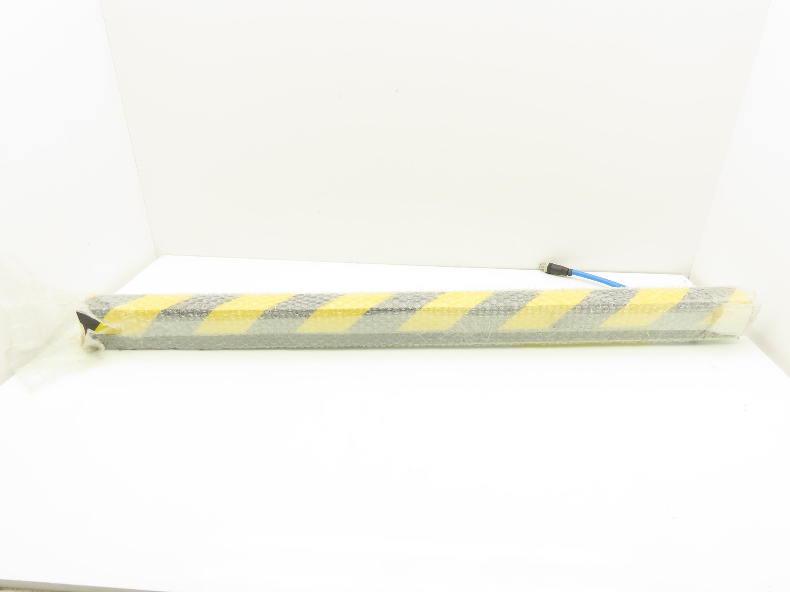 Mayser II/BK Black/Yellow Safety Edge Bumper Sensor 900mm Long