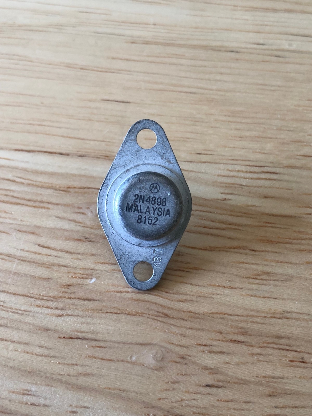 Motorola 2N 4898 (8152) Malaysia transistor New Old Stock