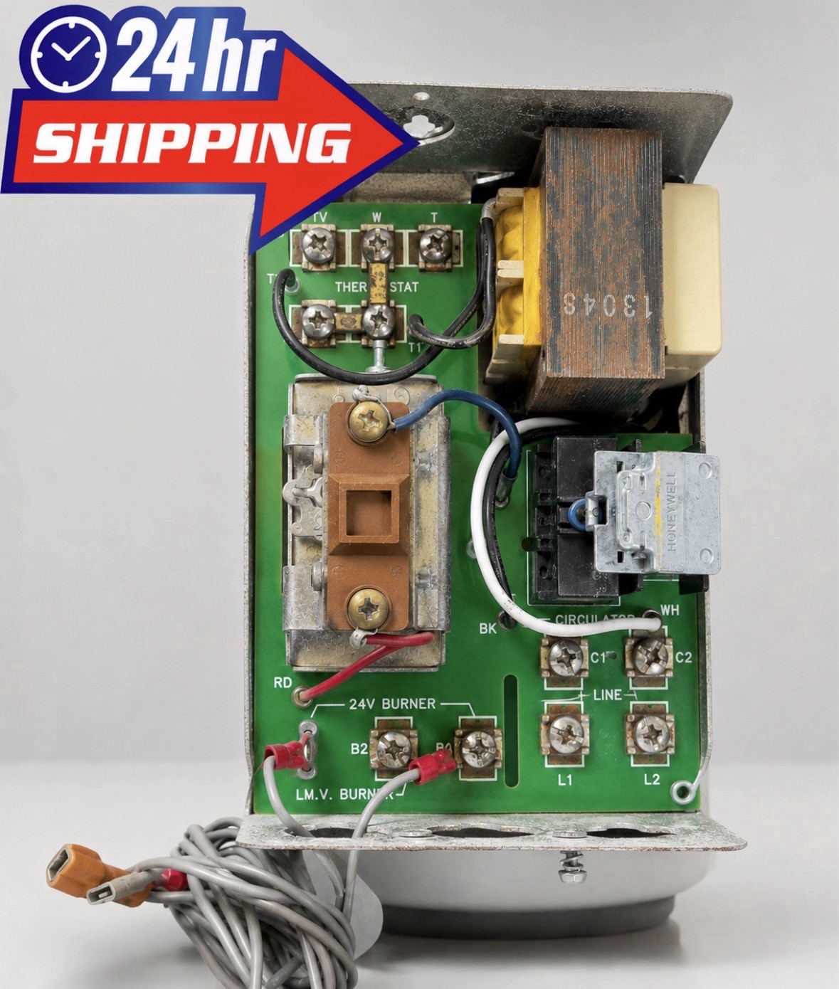 (Untested) Honeywell L8148J1009 Aquastat Relay — Returns Accepted, 24HR Shipping