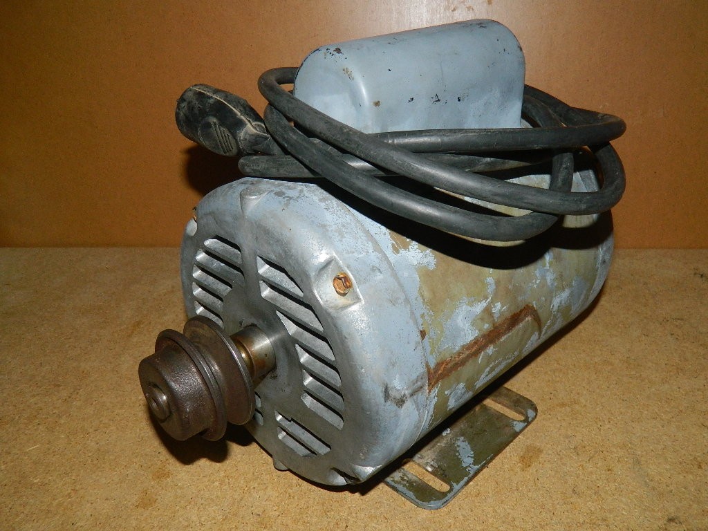 Baldor Industrial Motor Single Phase L1309 1HP 115/230 Volt 3450 RPM 5/8″ Shaft