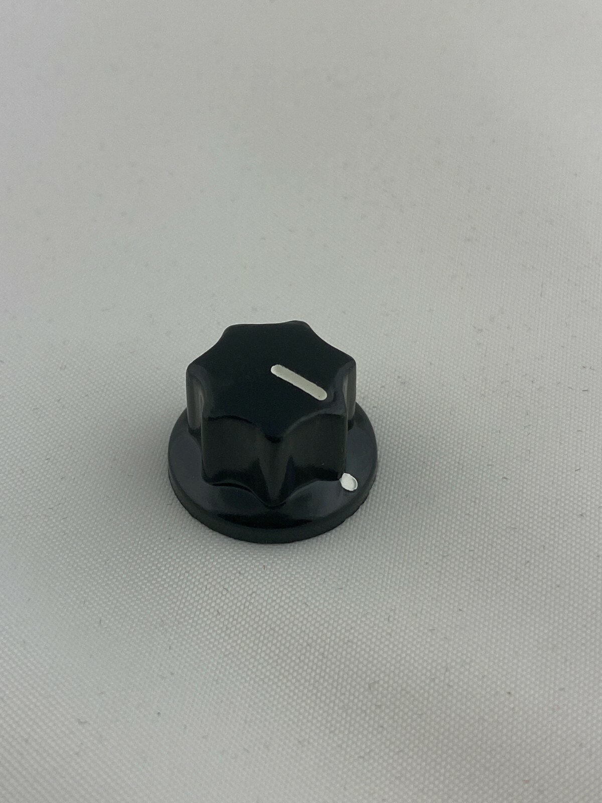 PACK OF 5! 0.75 inch/19 mm Knob 1/4 Inch/6.4 mm Shaft Round Control w/ Set Screw