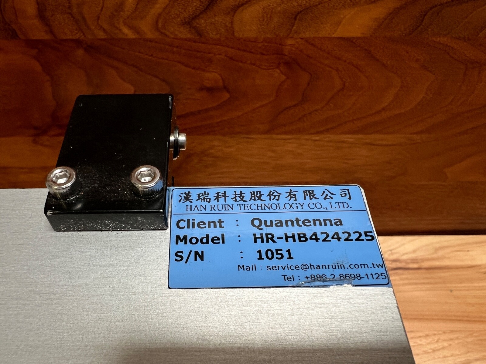 RF Shield Box Faraday enclosure EMI RFID Pass Through Interfaces Hydraulic lid